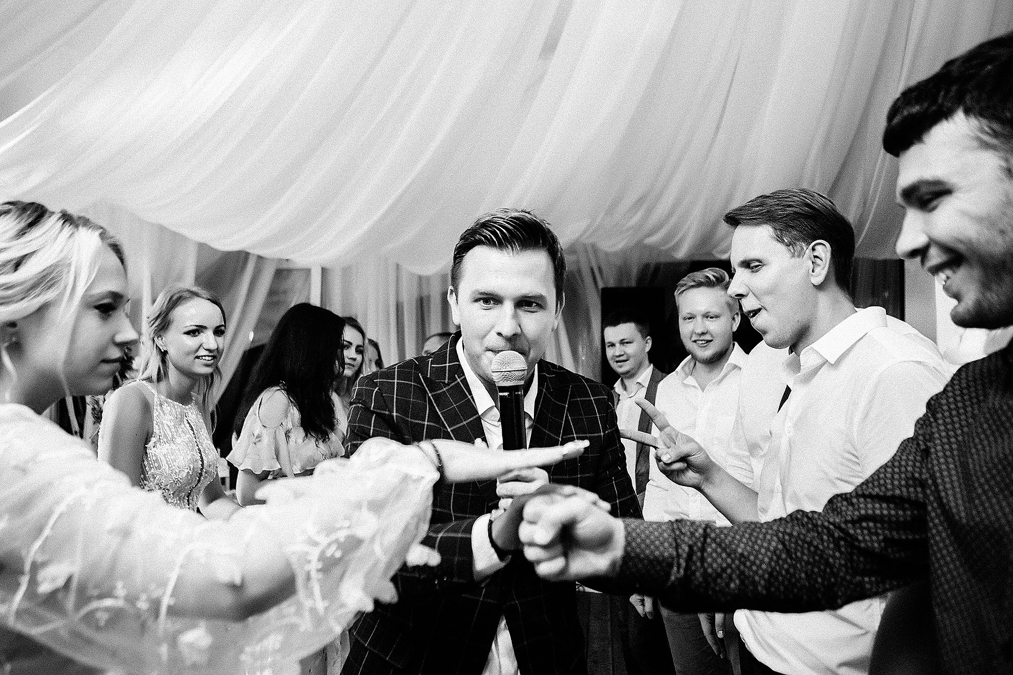 Аня и Андрей 7.09.19. Свадебный фотограф Владивосток Алина Гевондова