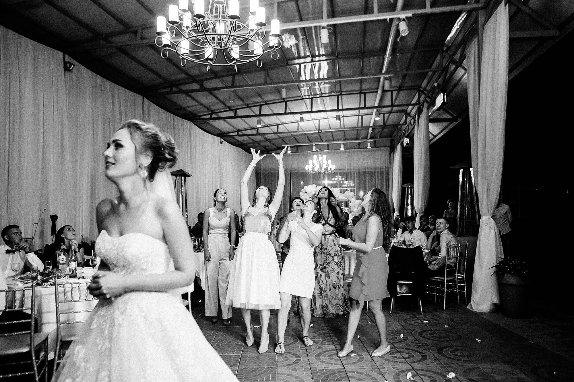 Даша и Илья 8.09.17. Свадебный фотограф Владивосток Алина Гевондова