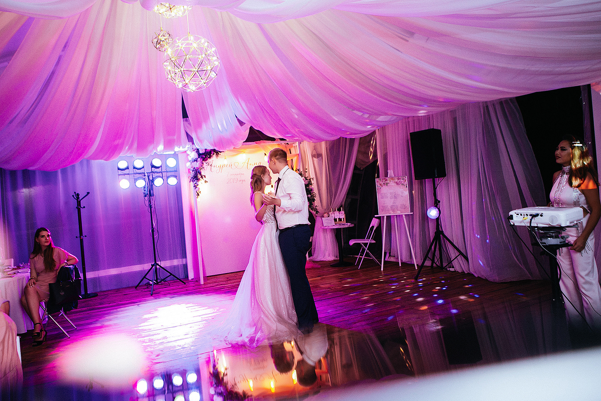 Аня и Андрей 7.09.19. Свадебный фотограф Владивосток Алина Гевондова