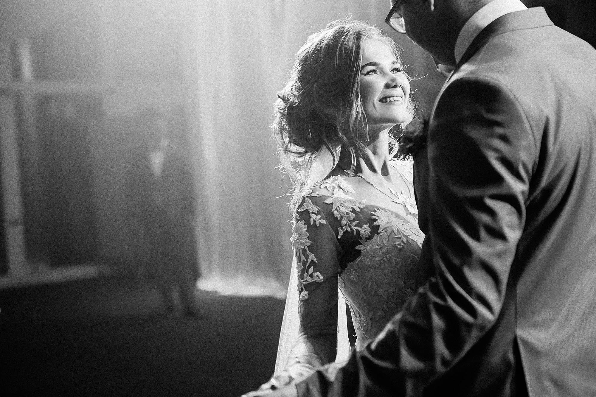 Настя и Денис 22.09.17. Свадебный фотограф Владивосток Алина Гевондова