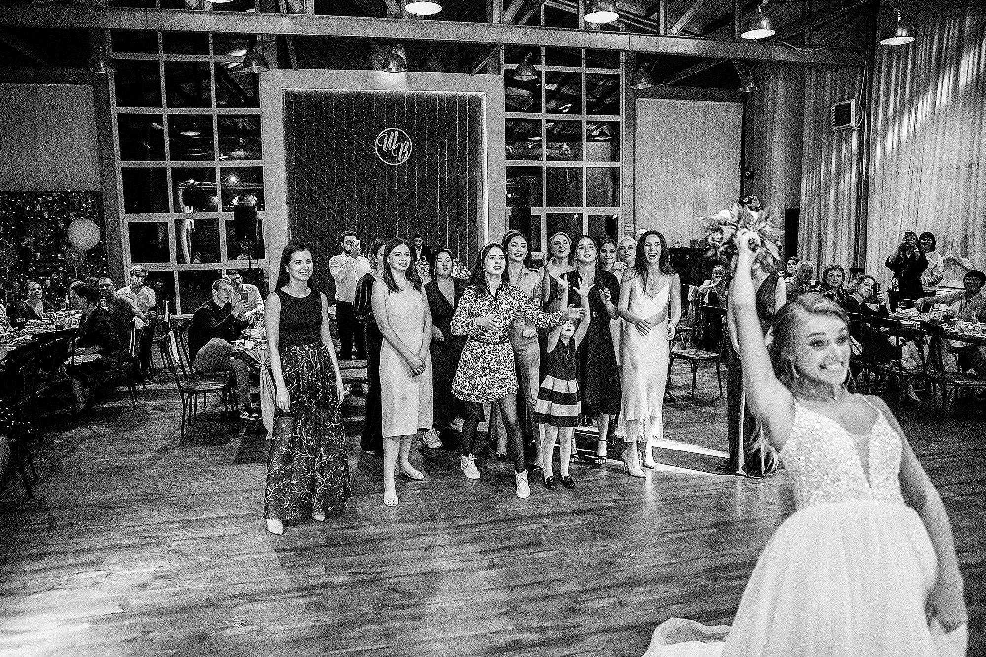 Вика и Шамиль 18.09.20. Свадебный фотограф Владивосток Алина Гевондова