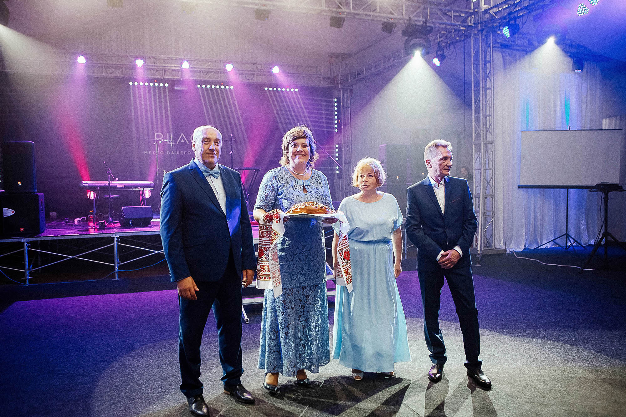 Настя и Денис 22.09.17. Свадебный фотограф Владивосток Алина Гевондова