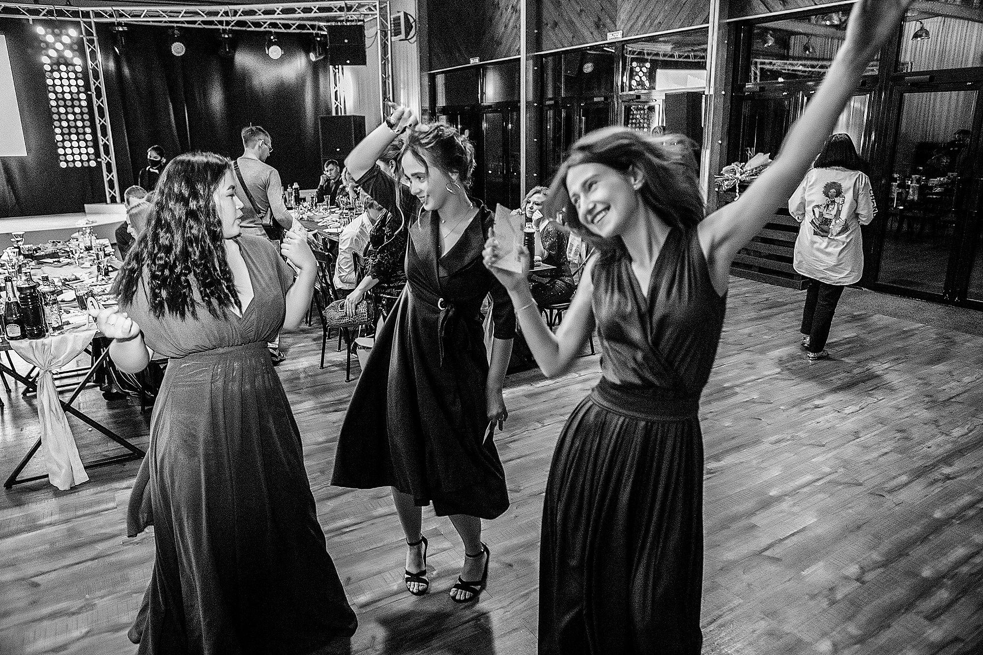 Вика и Шамиль 18.09.20. Свадебный фотограф Владивосток Алина Гевондова