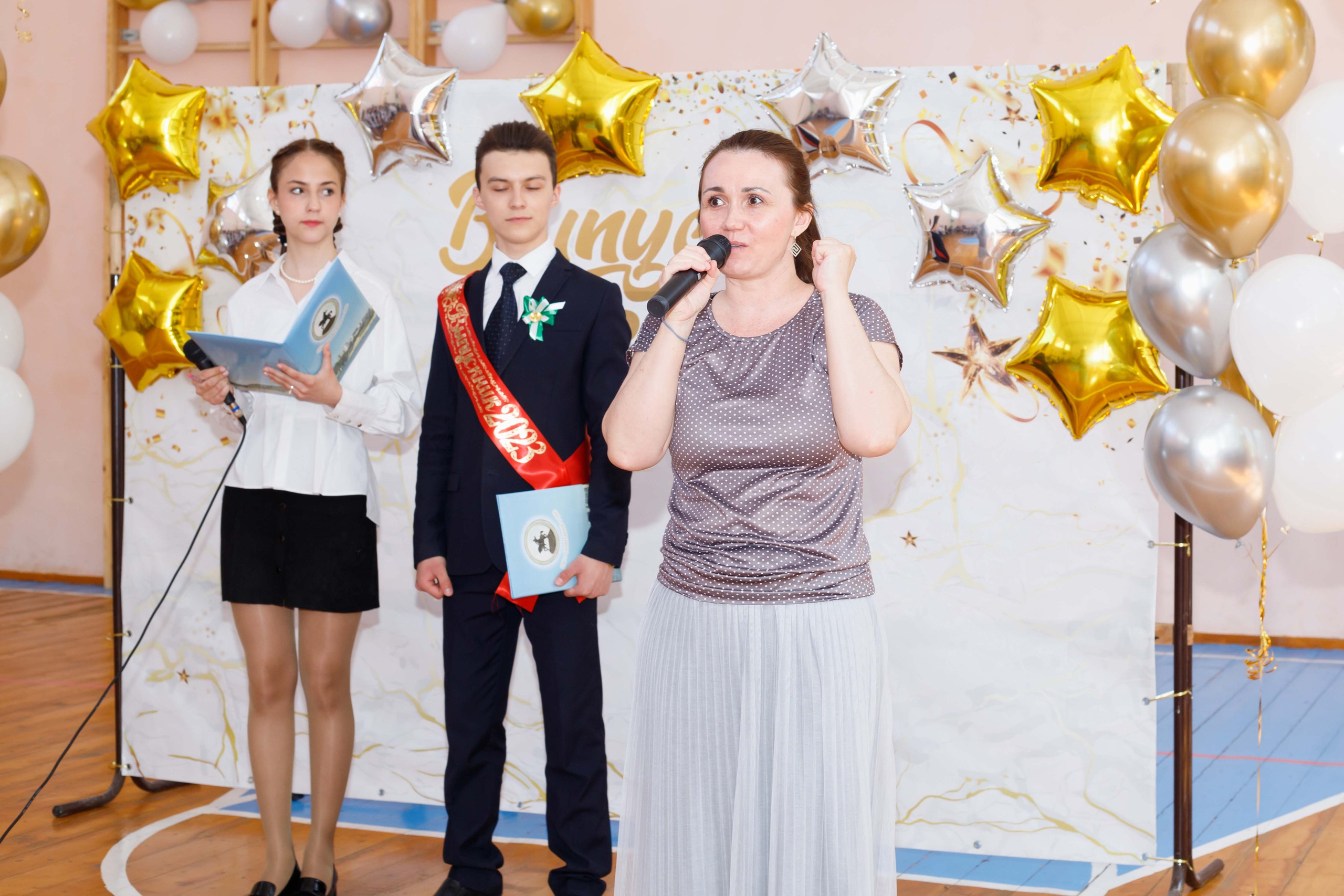 Последний звонок (9 класс). Репортажный Фотограф