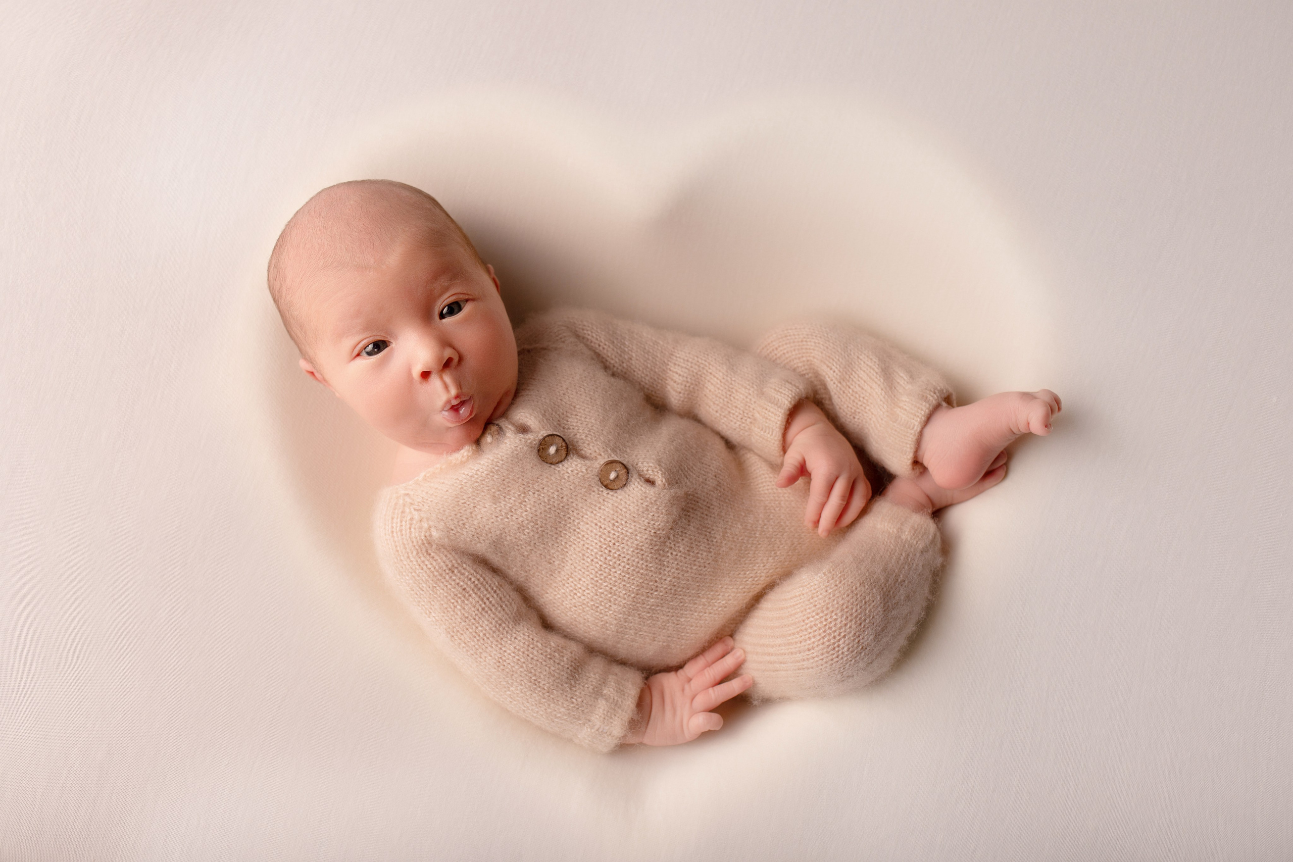 Мальчики. Фотограф новорождённых Волгоград Волжский Дарья Рыскаль