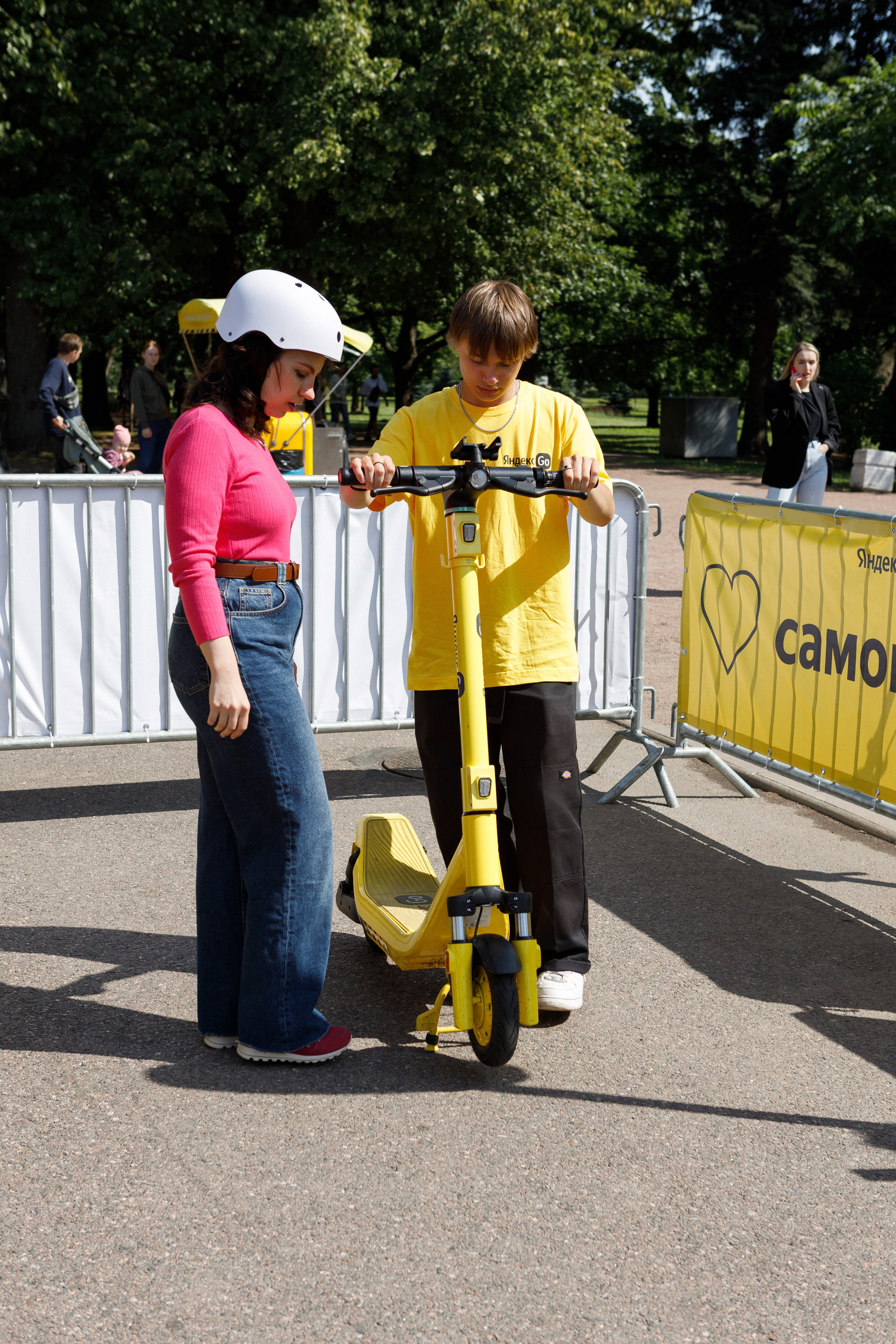 Яндекс Самокат. Свадебный и репортажный фотограф в Санкт-Петербурге Николай Голованов