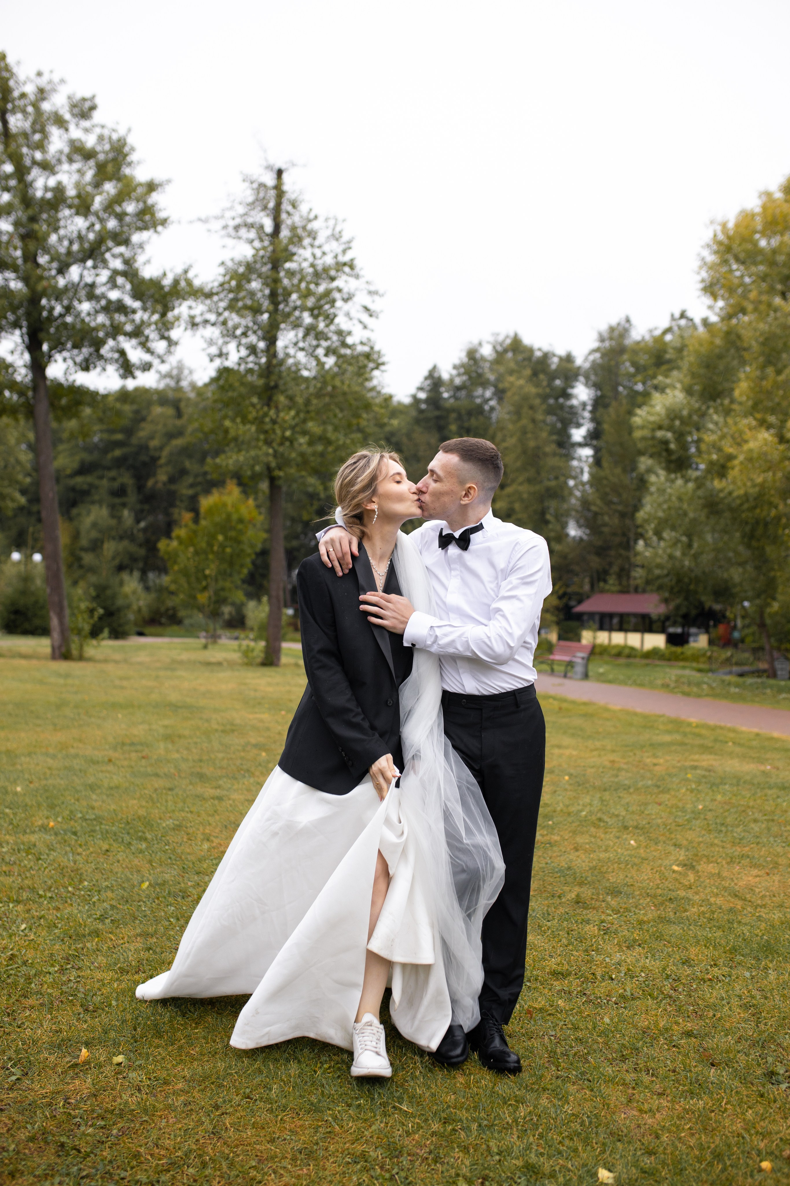 Свадебная фотосессия в отеле Ареал. Фотограф в Железнодорожном и Балашихе