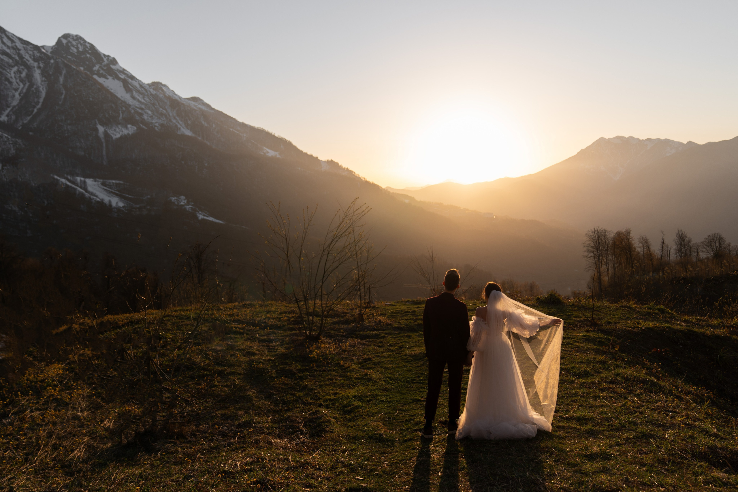 Свадебный фотограф Сочи Фототур на кабриолете. Свадебный фотограф в Сочи и Адлере — Фотосессии на море и в горах | Виктор Рогулев