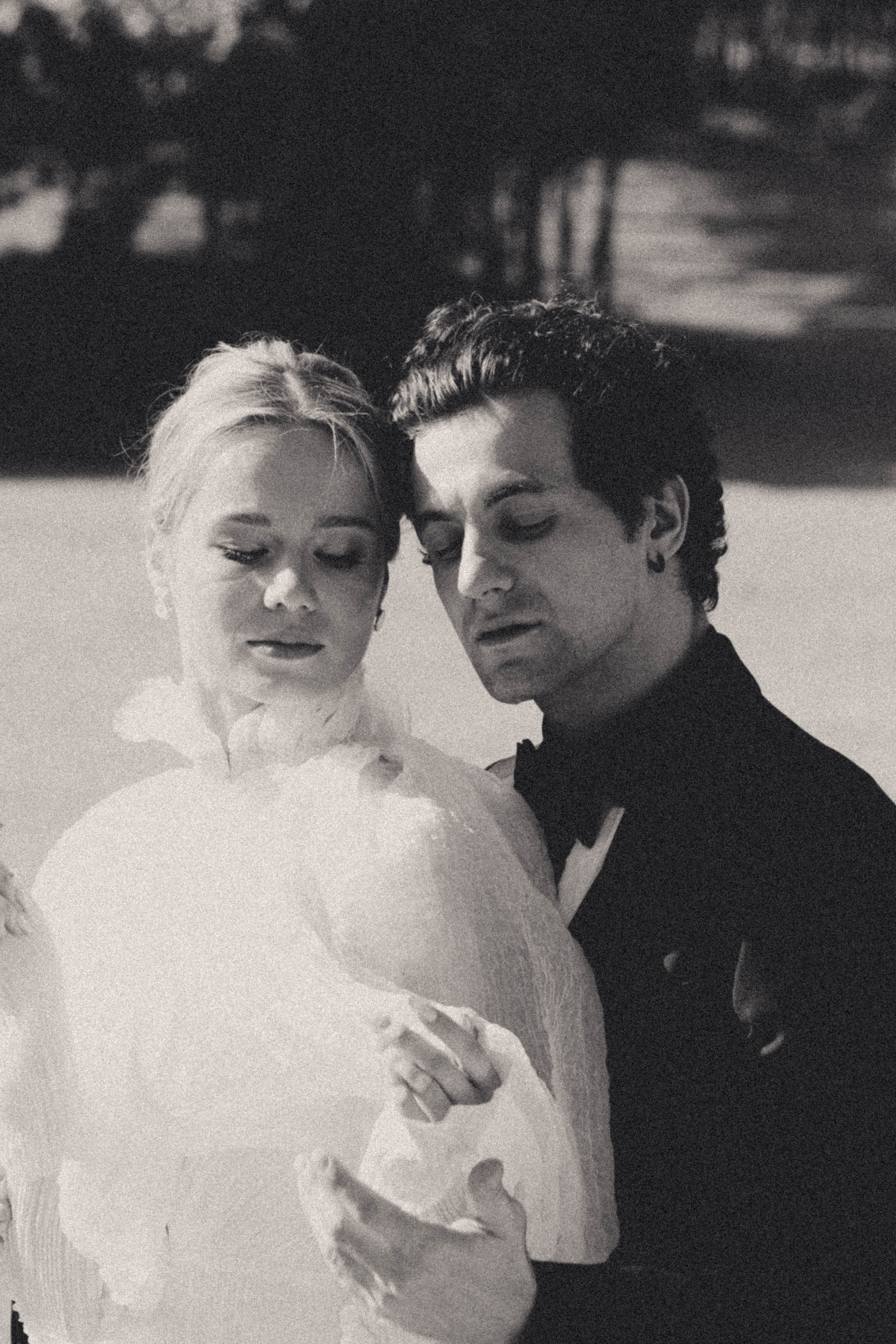 СВАДЕБНАЯ СЬЕМКА В ПАРКЕ ОРАНИЕНБАУМ. Профессиональный фотограф, Санкт-Петербург — Виктория Богомолова