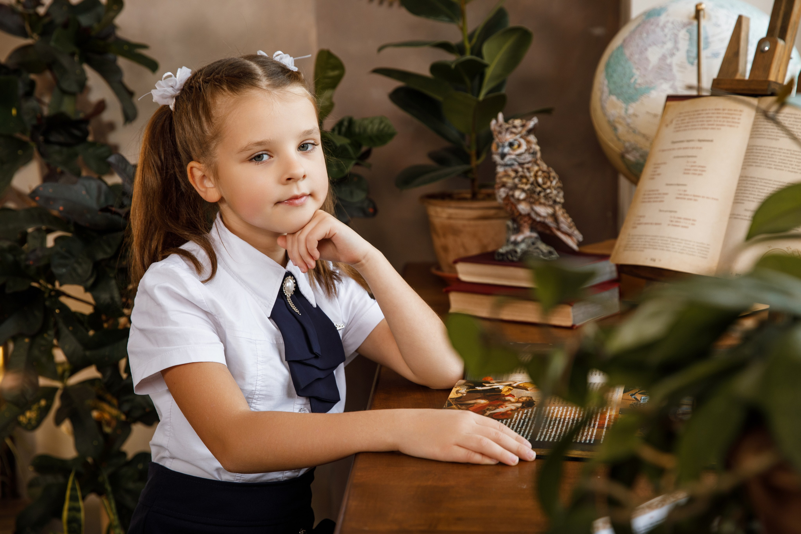 В фотозоне «Исследователь». Выпускные альбомы Евгении Виноградовой г. Липецк