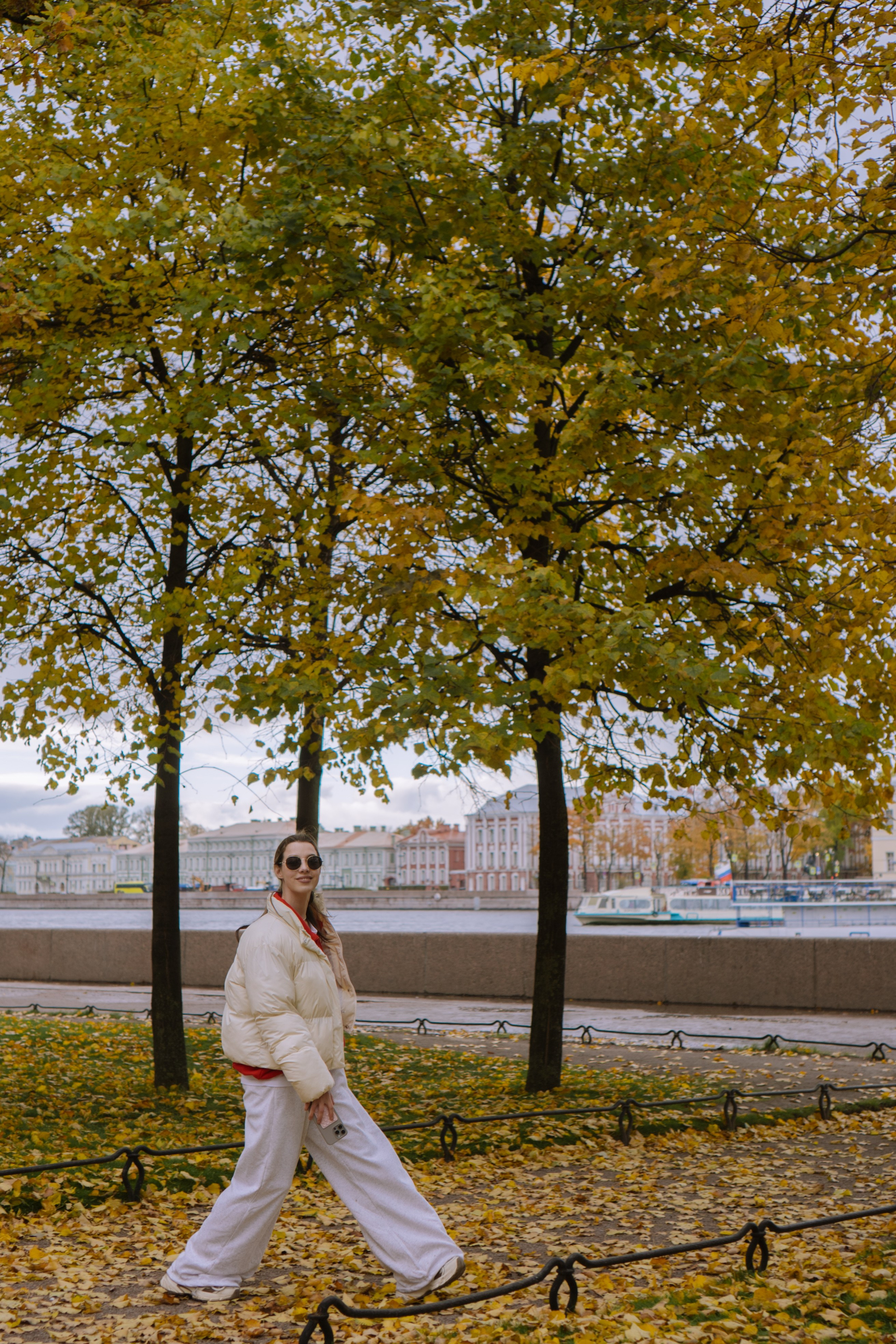 Прогулка по осеннему городу. Профессиональный фотограф, Санкт-Петербург — Виктория Богомолова