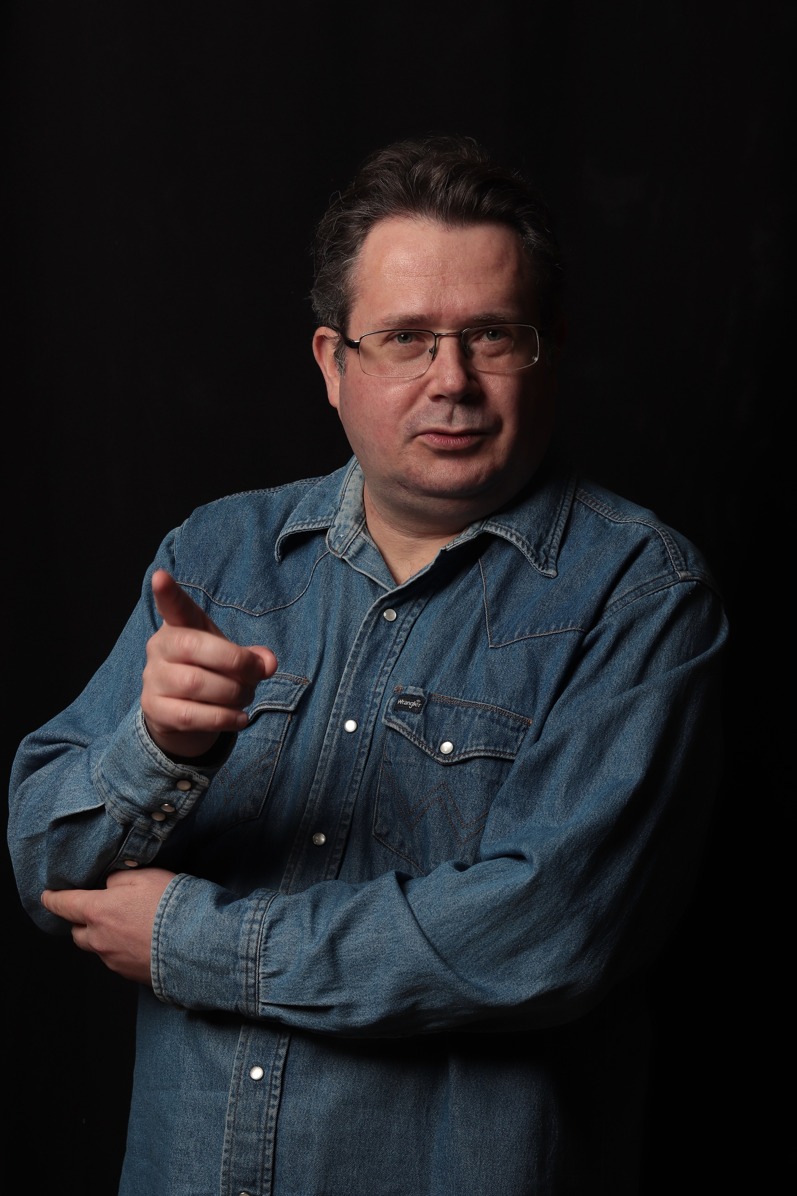 Илья Корягин, актер, актёр дубляжа, модель