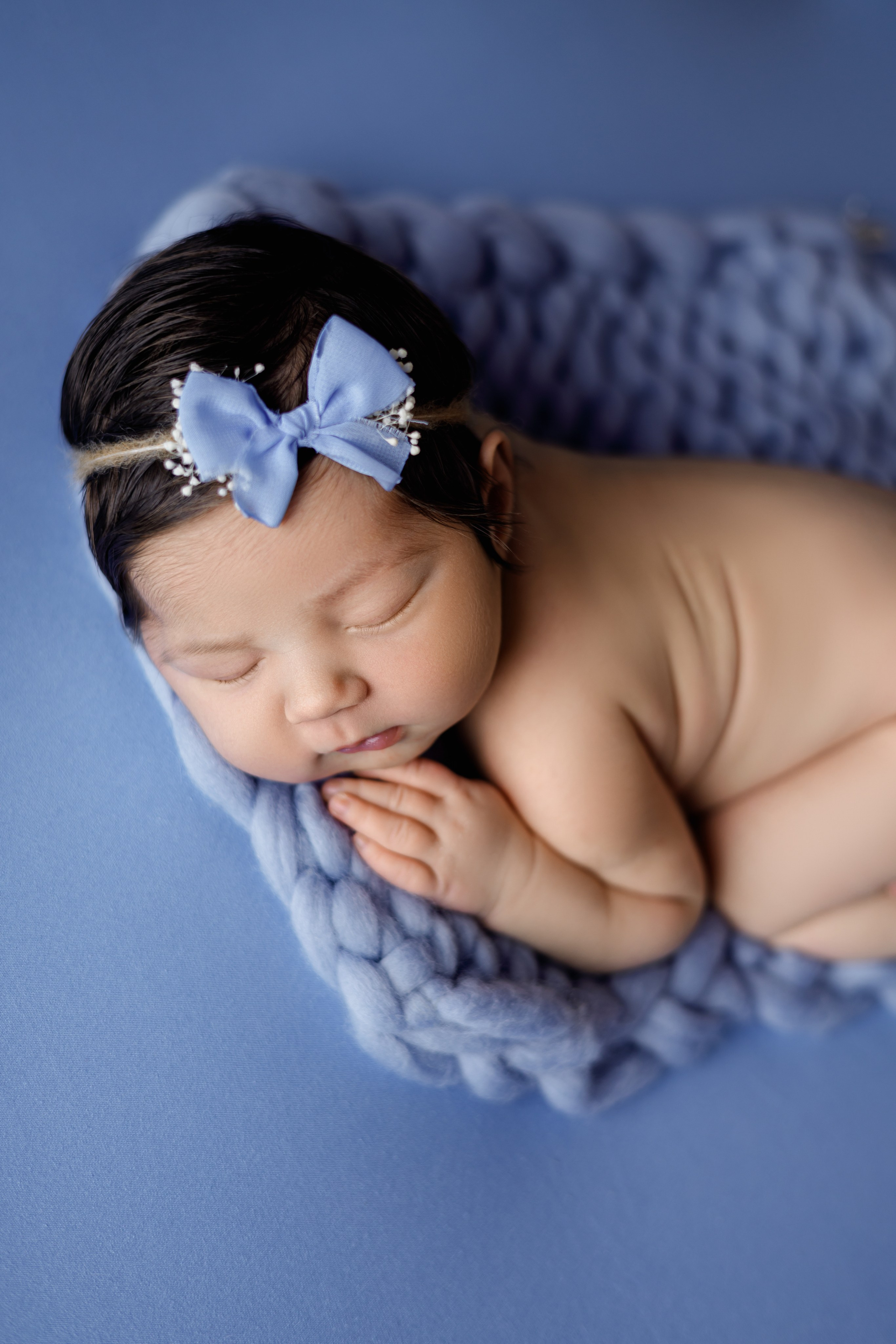 Василиса. Евгения Горбунова фотограф новорожденных в Новом Уренгое