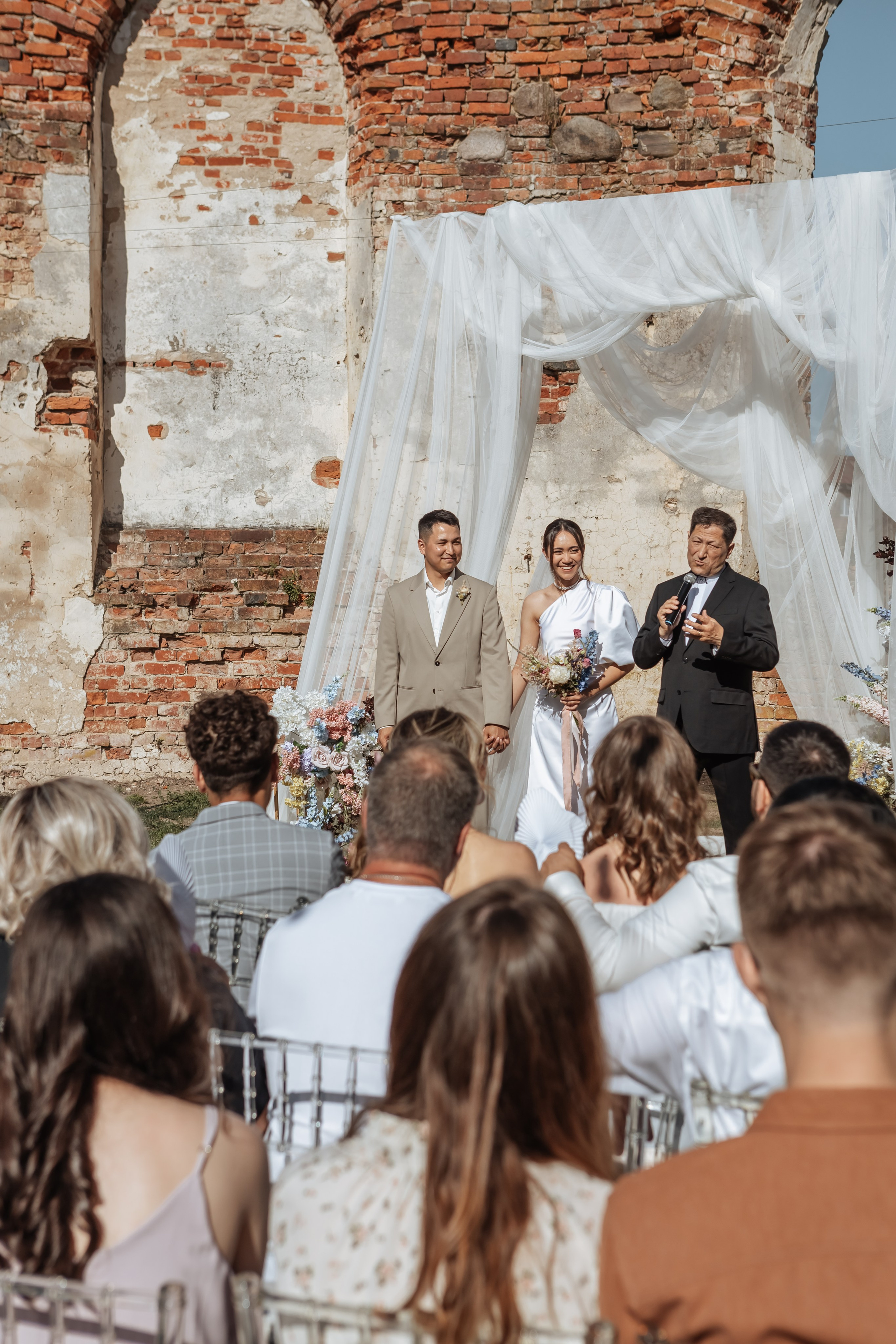 Свадьба в кирхе. Свадебный фотограф  Калининград | Москва
