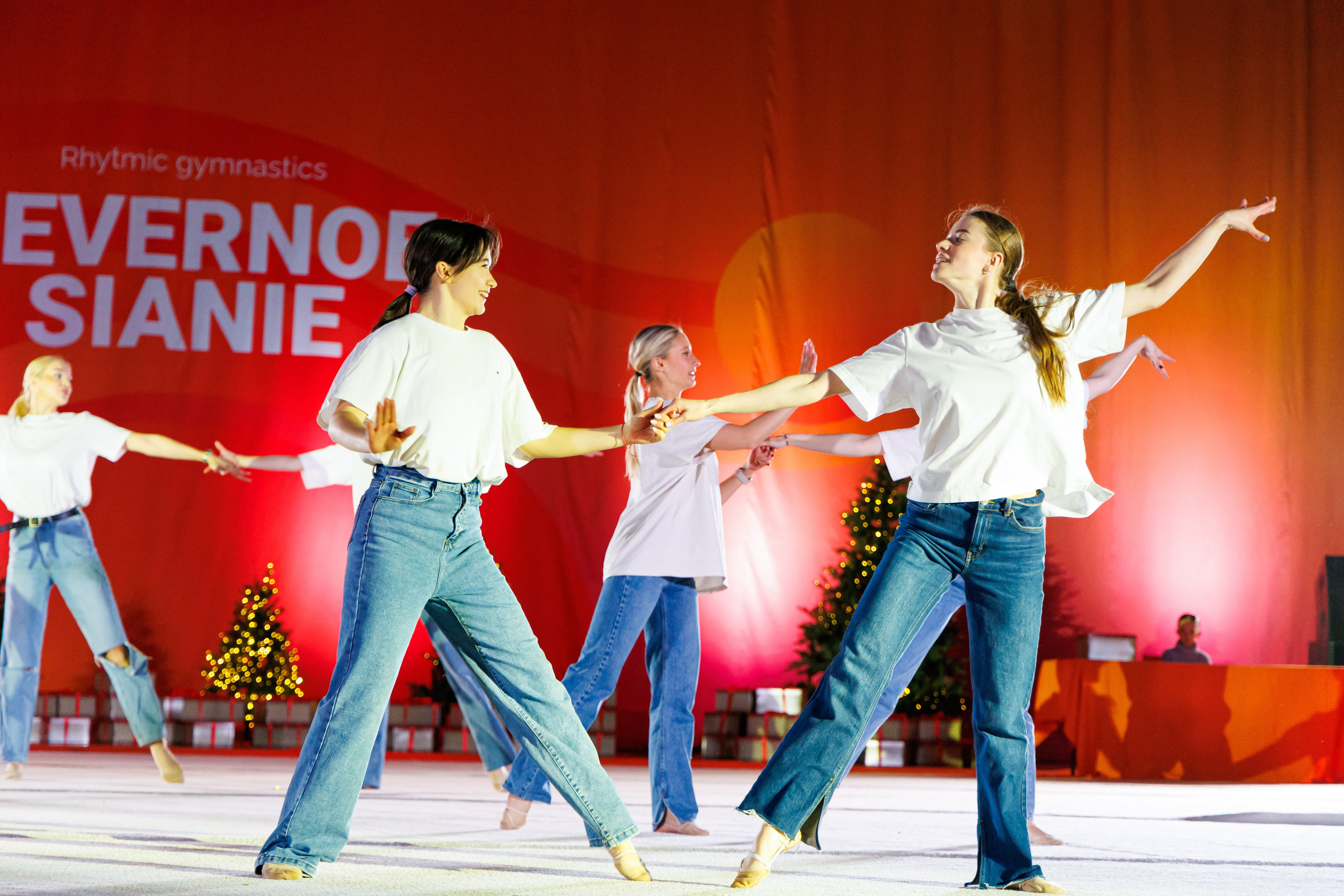 Северное Сияние отчётный концерт 2023. Репортажный, Event фотограф в Санкт-Петербурге и ЛО Морозов Дмитрий