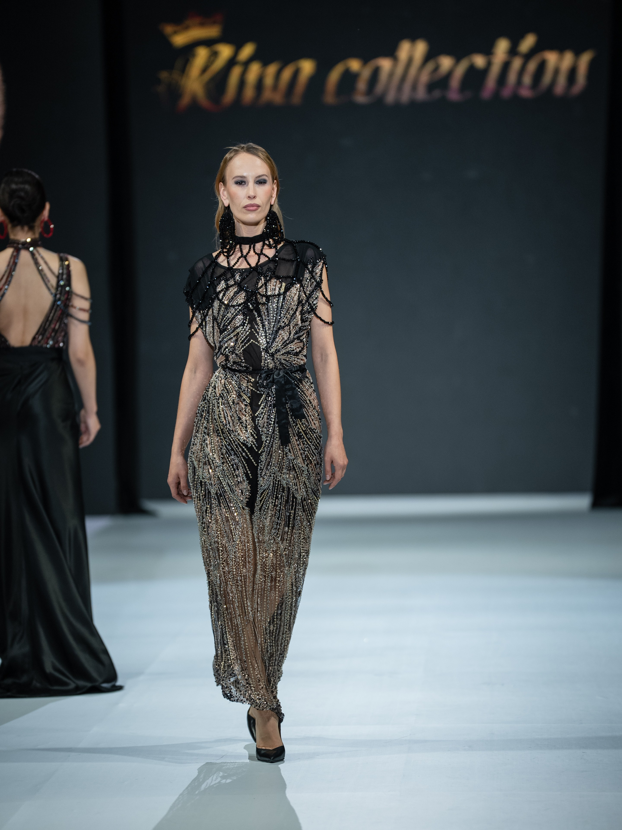 EURASIAN FASHION WEEK Rina Collection. Сайт Алматинского НЮ АРТ, будуар и фэшн фотографа Дениса Карпенко