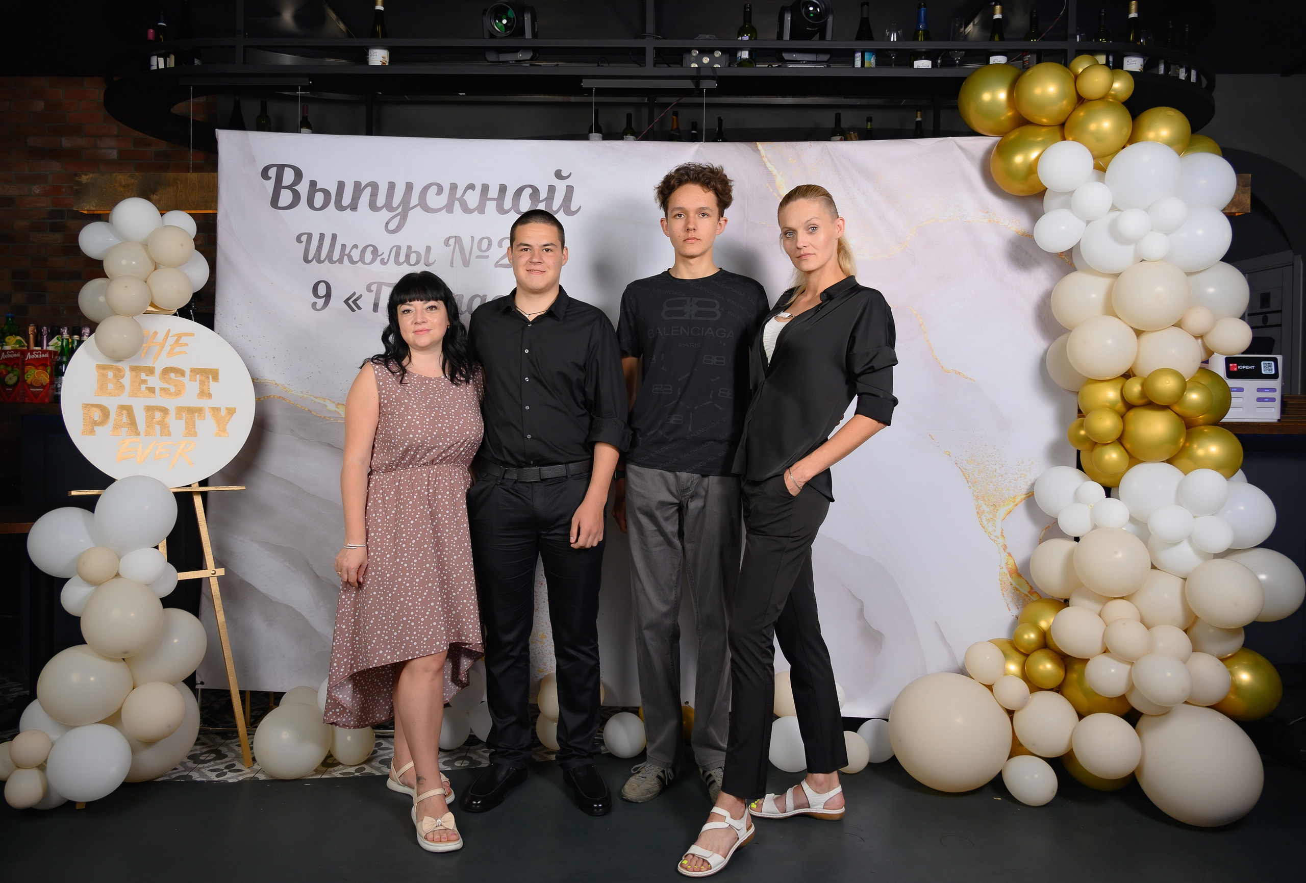 Выпускной 9 кл 2025. Семейный и детский фотограф в Новороссийске Лебедева Елена