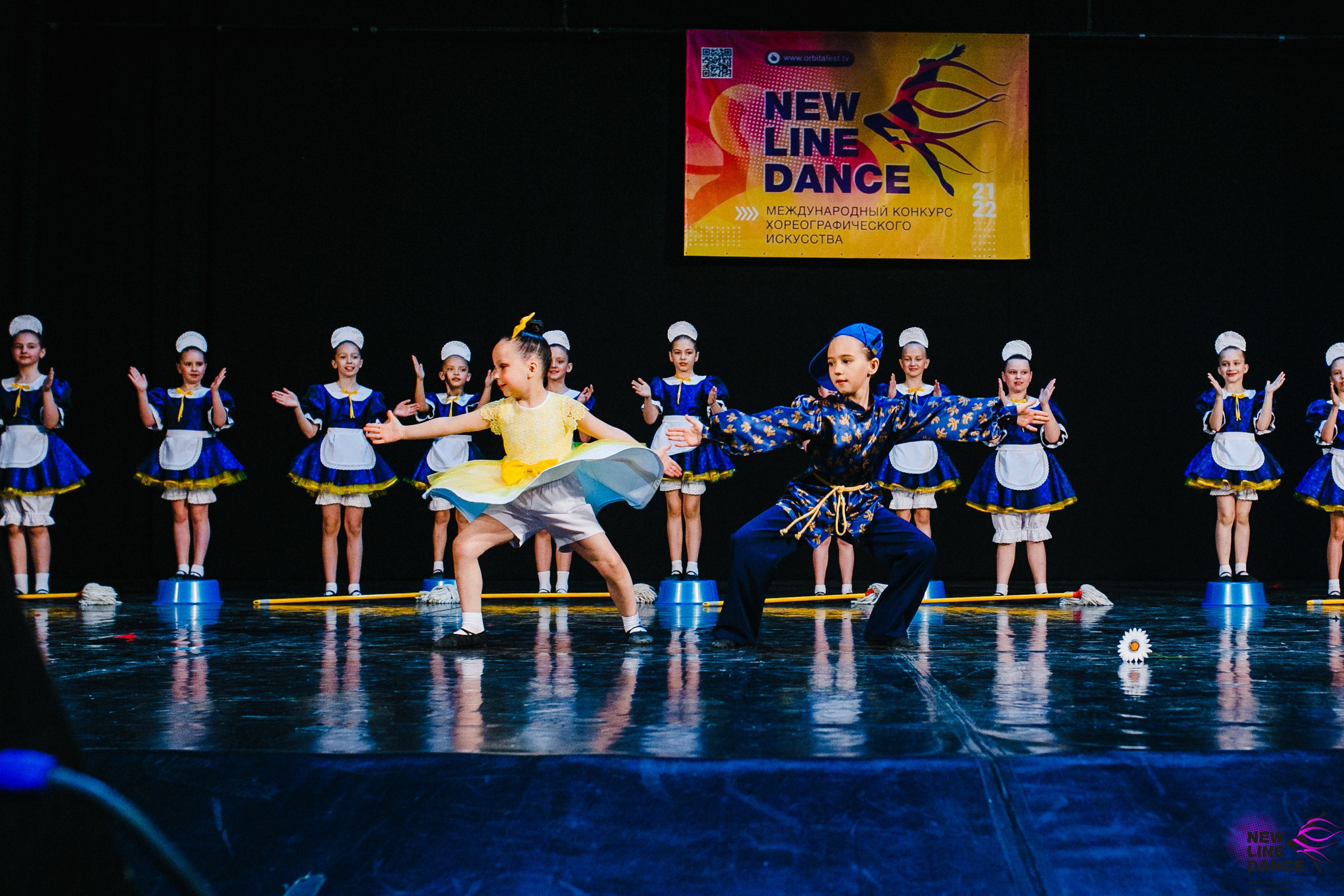 Концерты new line dance-magic universe-red. Фотограф в Новосибирске Ася Зверева