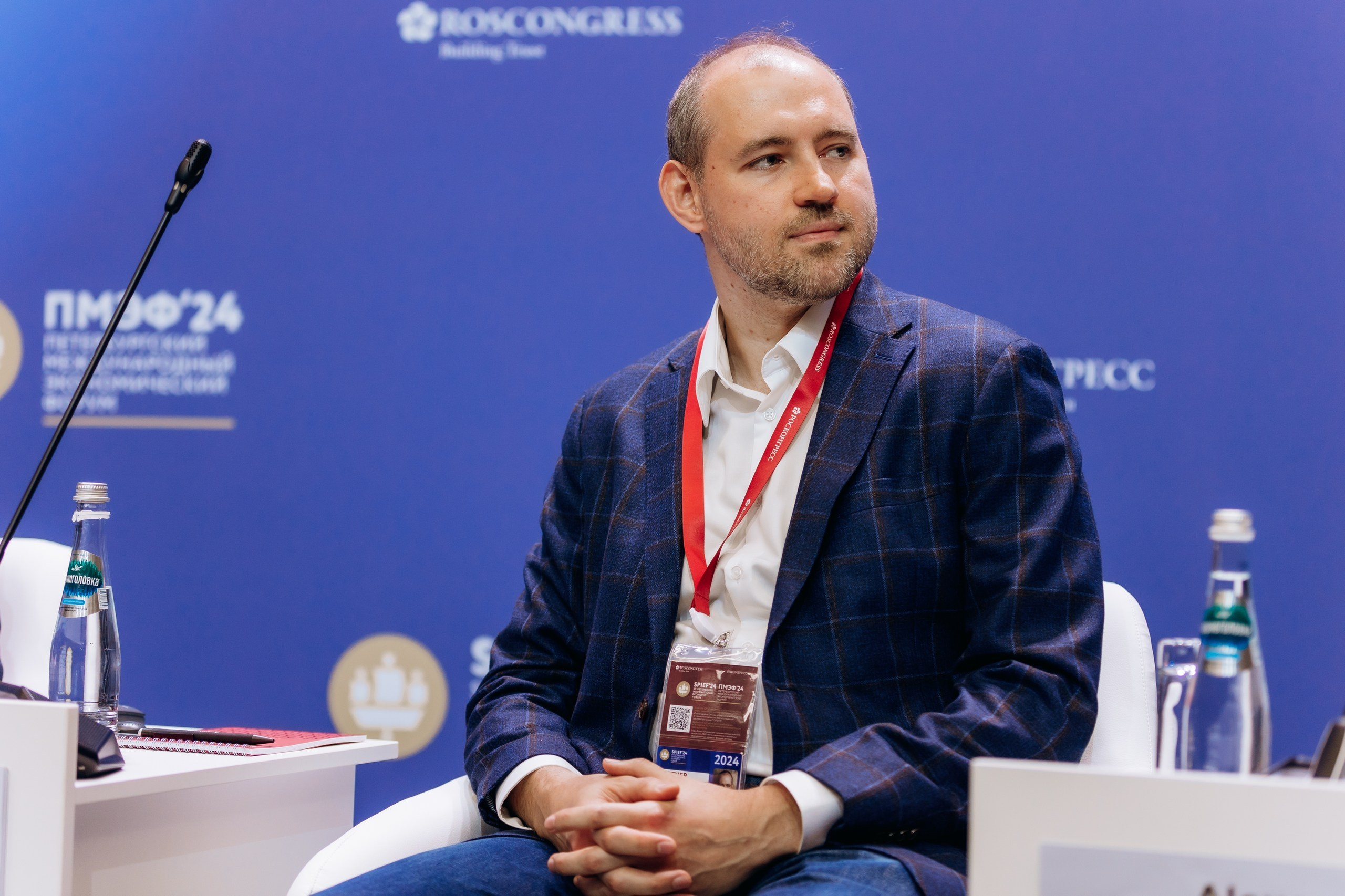 Международный форум. Фотограф Виктория Дунаевская в Санкт Петербурге