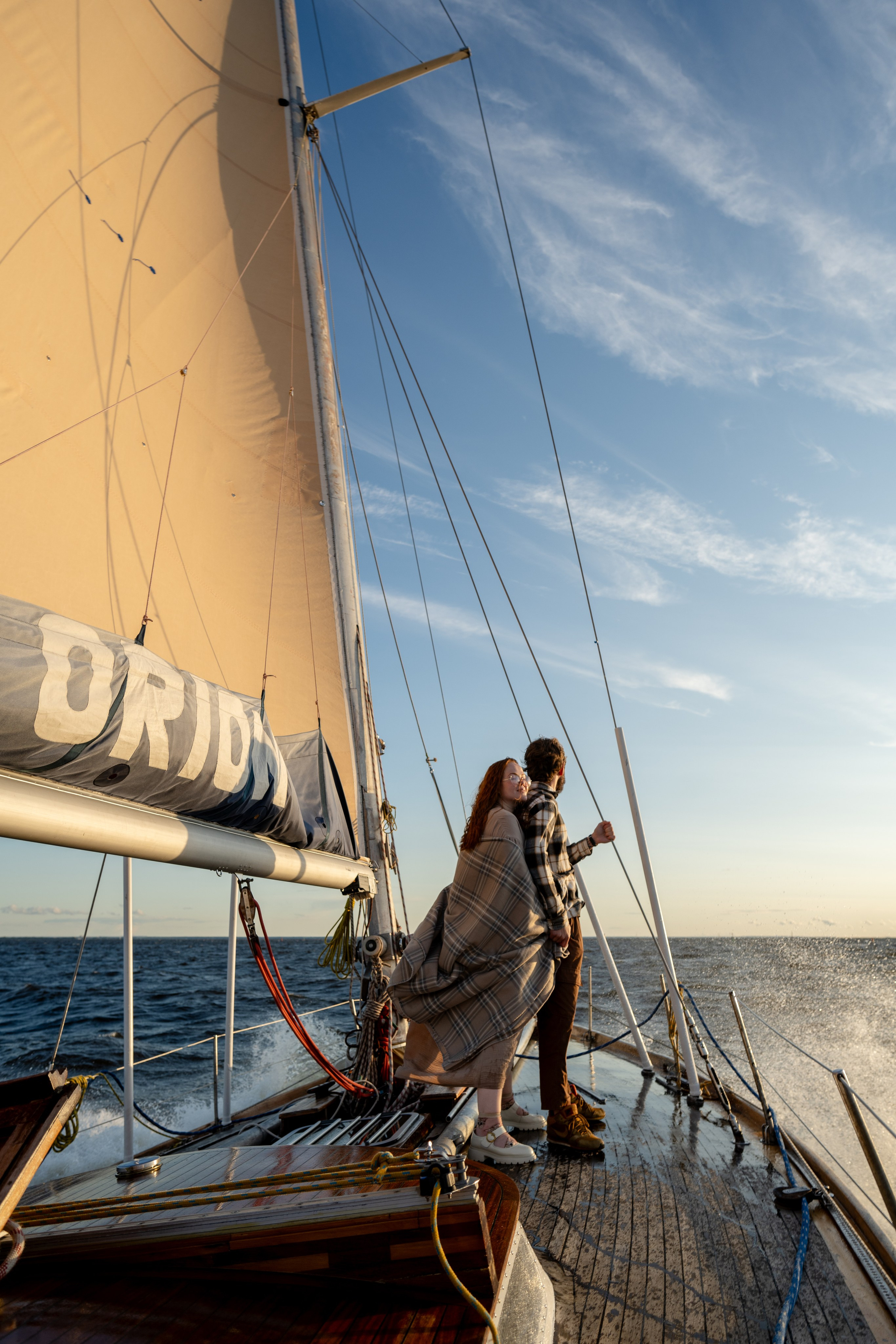 Даниил и Виктория. Яхта. Свадебный и семейный фотограф в СПб Валерия Фомичева