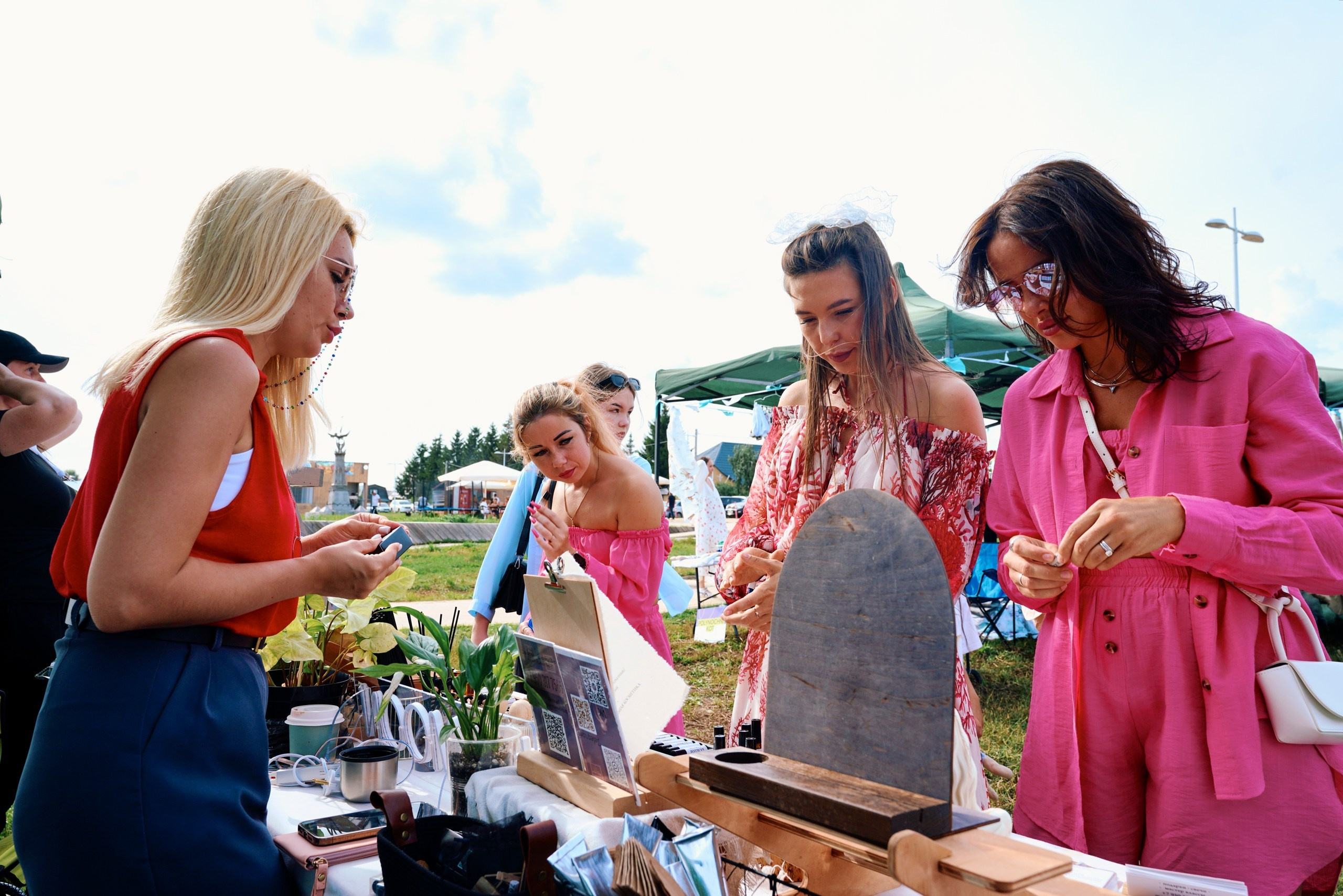 Пляжный маркет 2024, г. Лаишево. Фотограф Казань