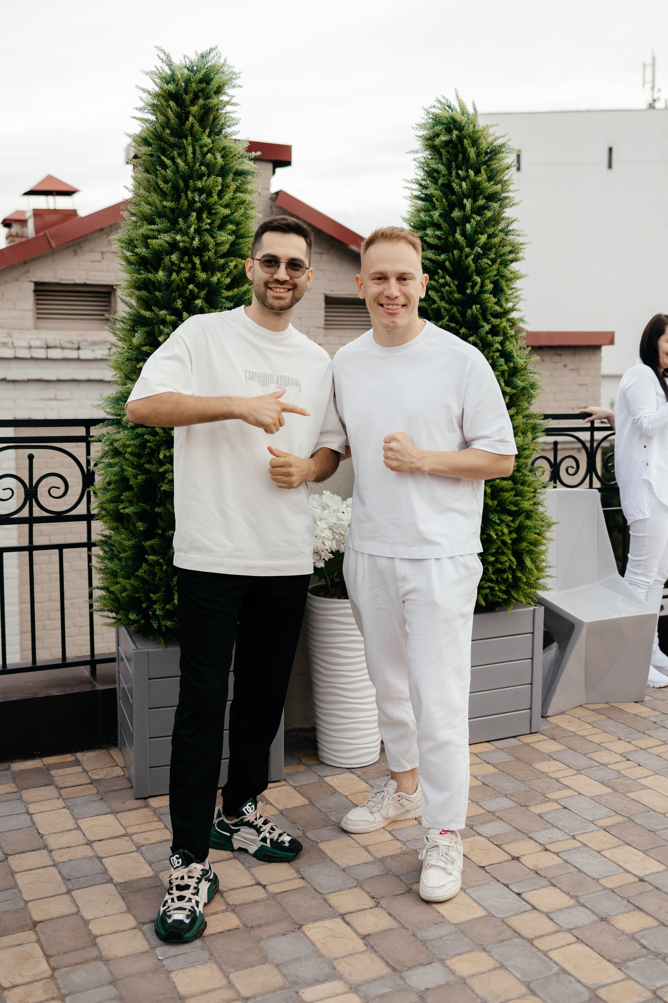 СЭНСЭЙ — бизнес клуб. Портретный и репортажный фотограф в Казани Максим Сипачев