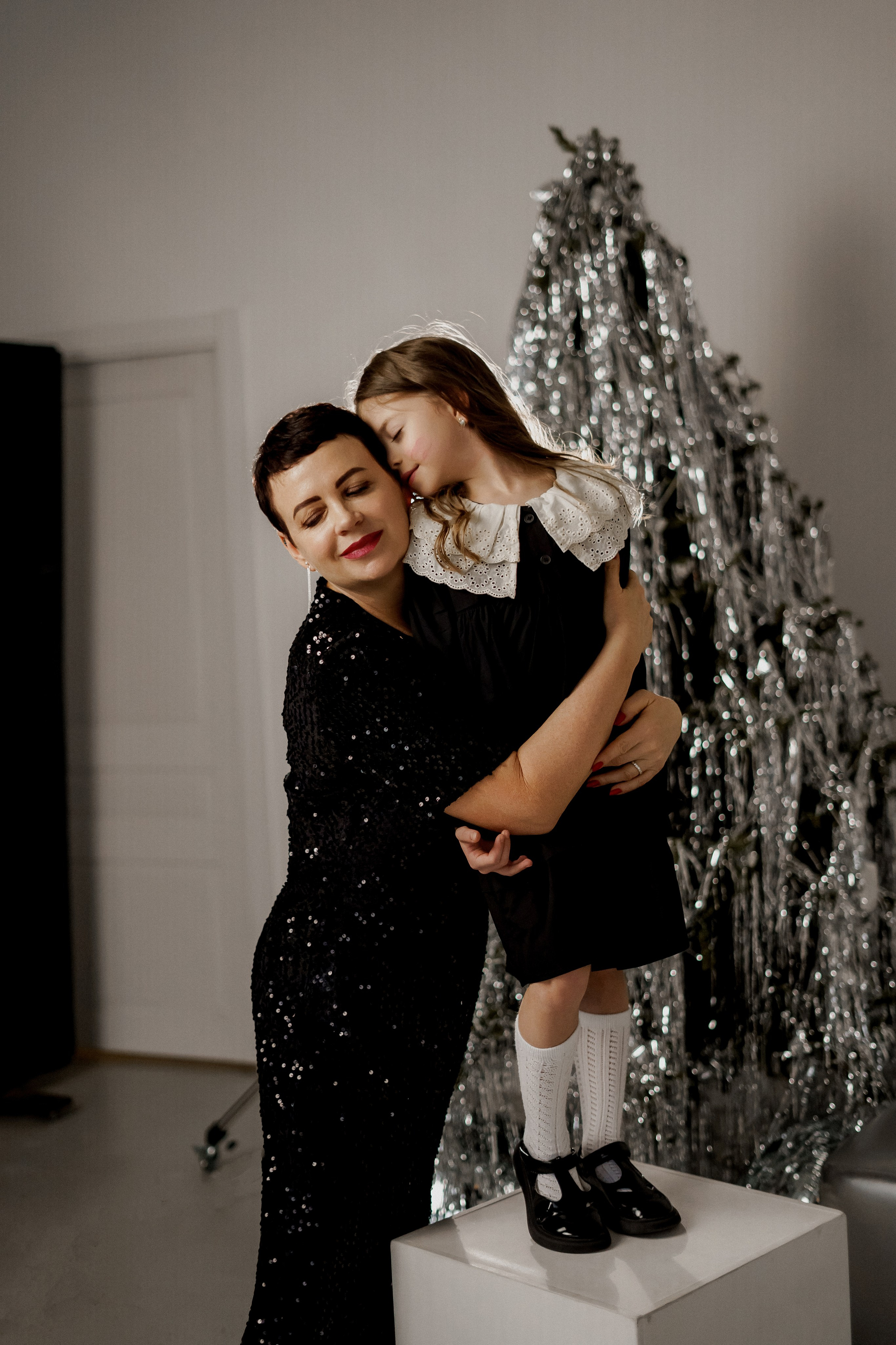 Света и вика. Фотограф Валерия Крахмалева