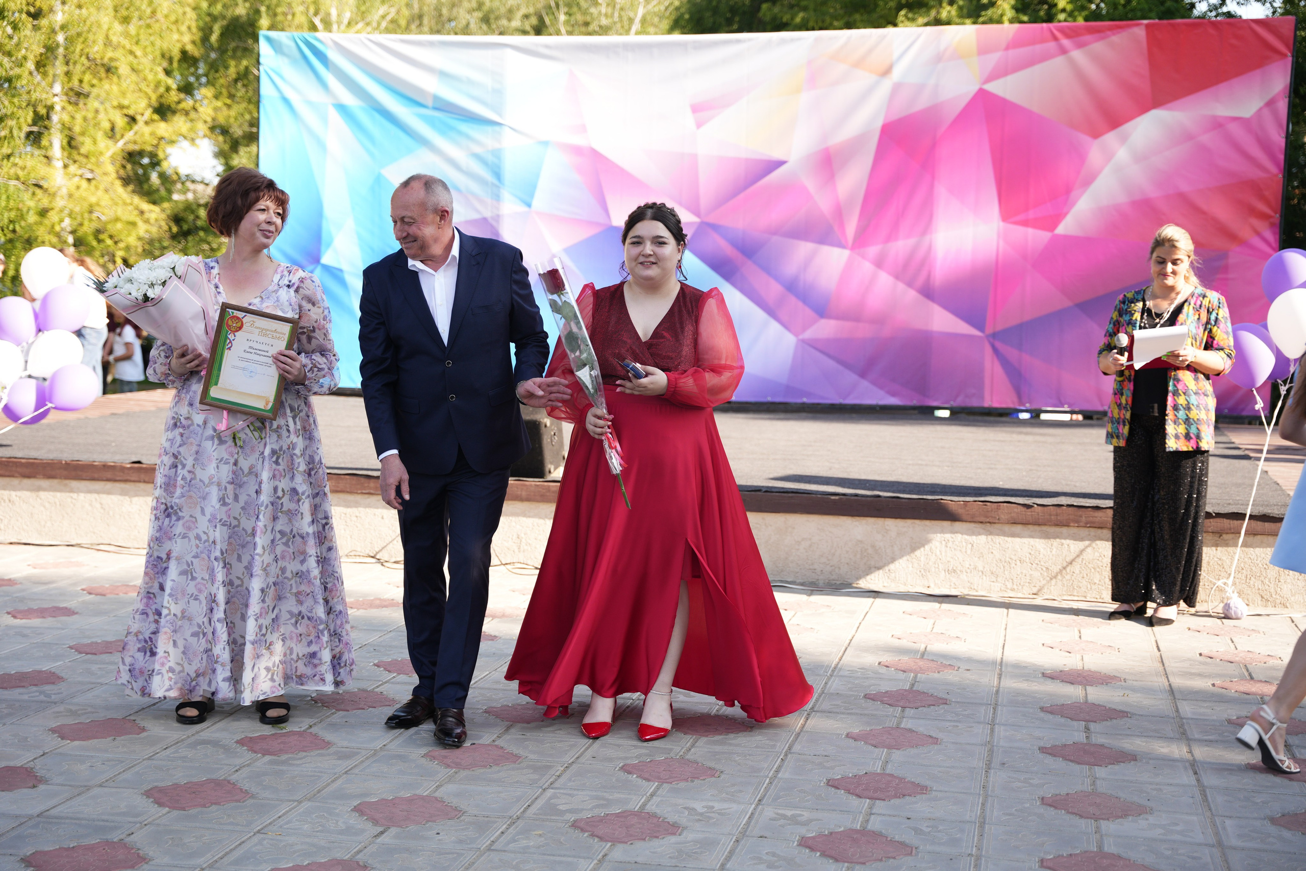 Выпускной в парке. Ольга Плаксина фотограф в Саратове