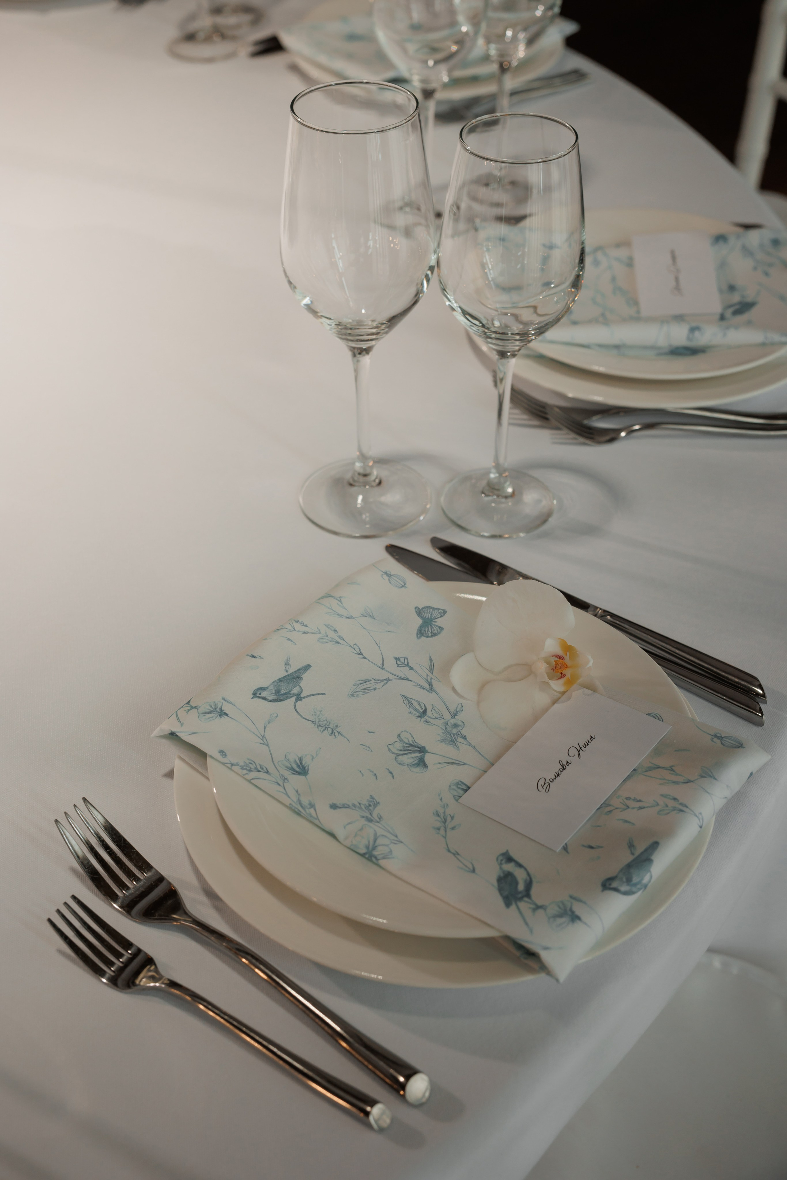 Свадебная фотосессия в отеле Сенешаль. Свадебный и репортажный фотограф (Москва, Королев и другие)