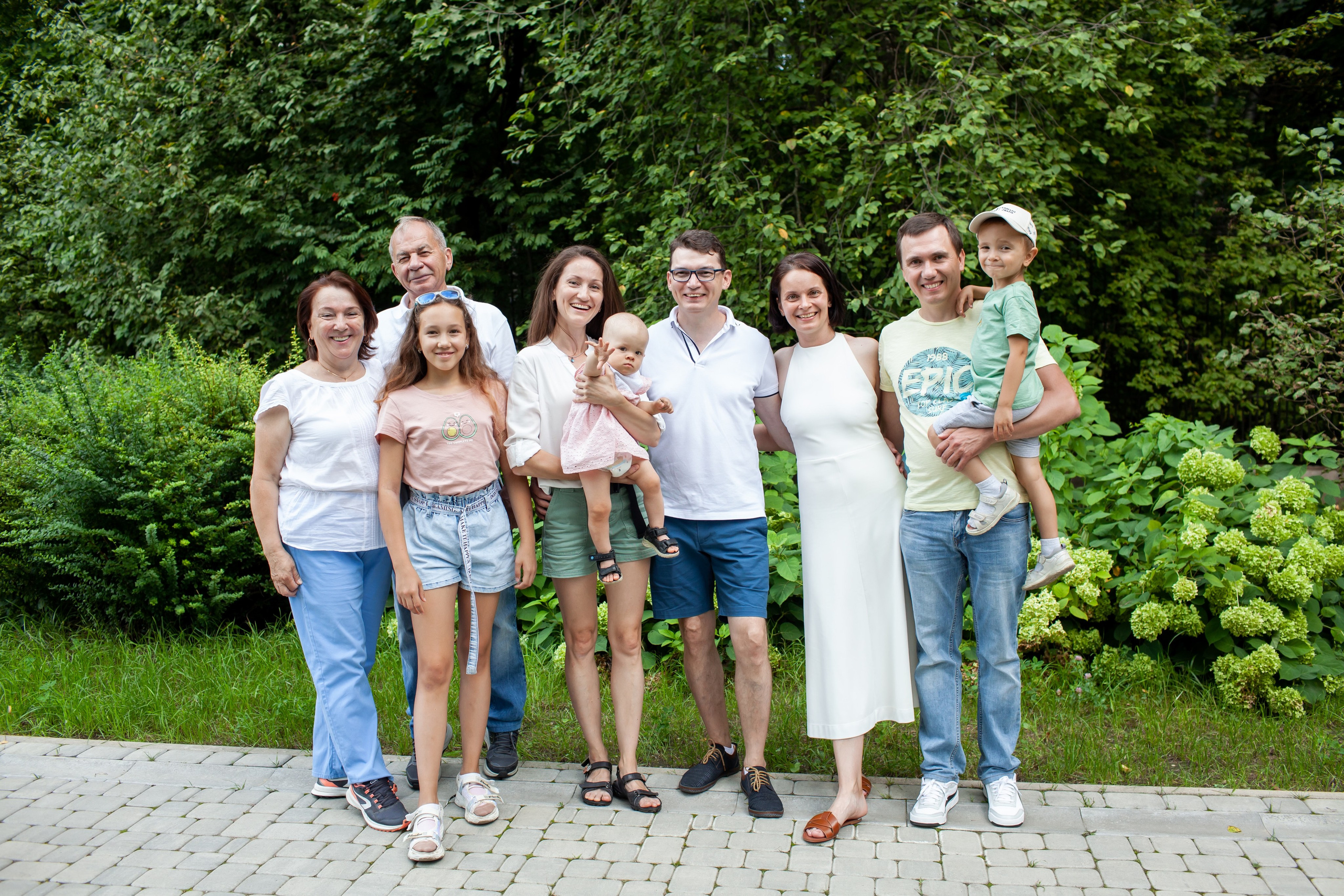 Семейная фотосессия в парке. Фотографы в Москве Светлана Устинова и Сергей Грачев