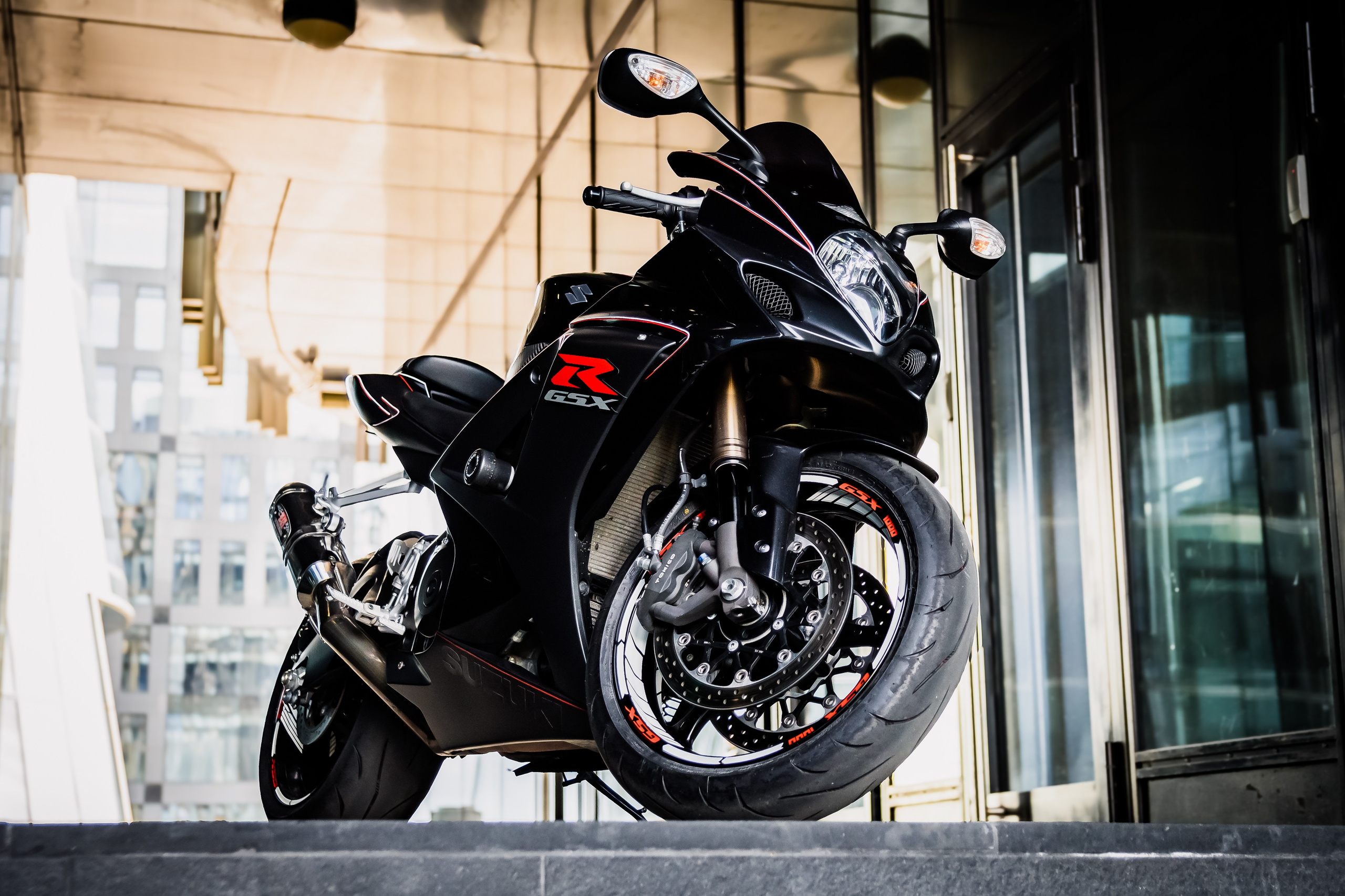 Кира и Кирилл — Suzuki GSX-R1000. Мотофотограф в Санкт-Петербурге Мария Скурская