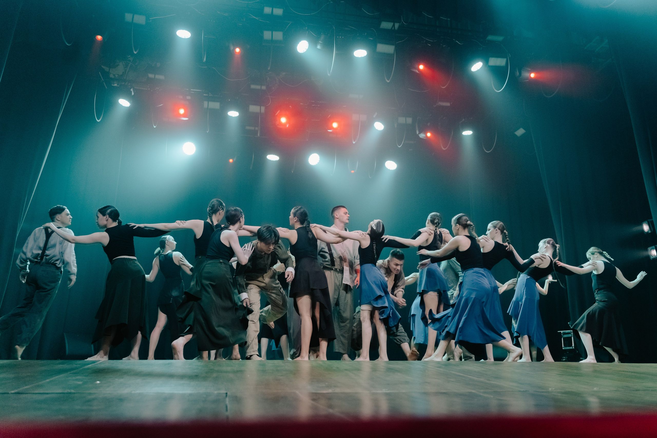 Спектакль «Песнь сирен». Главная