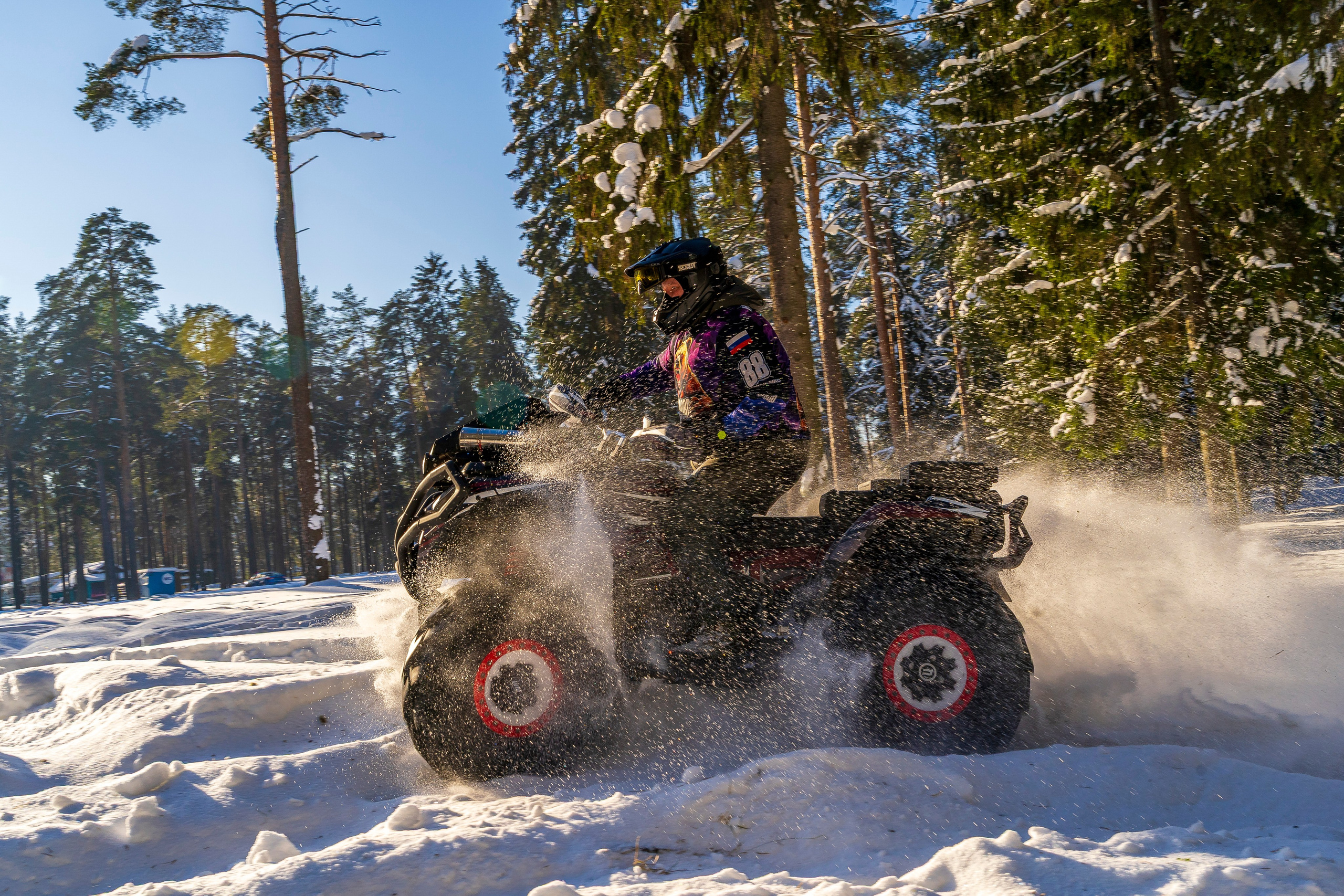 Кудрово ATV. Графический дизайнер Илья Левченко