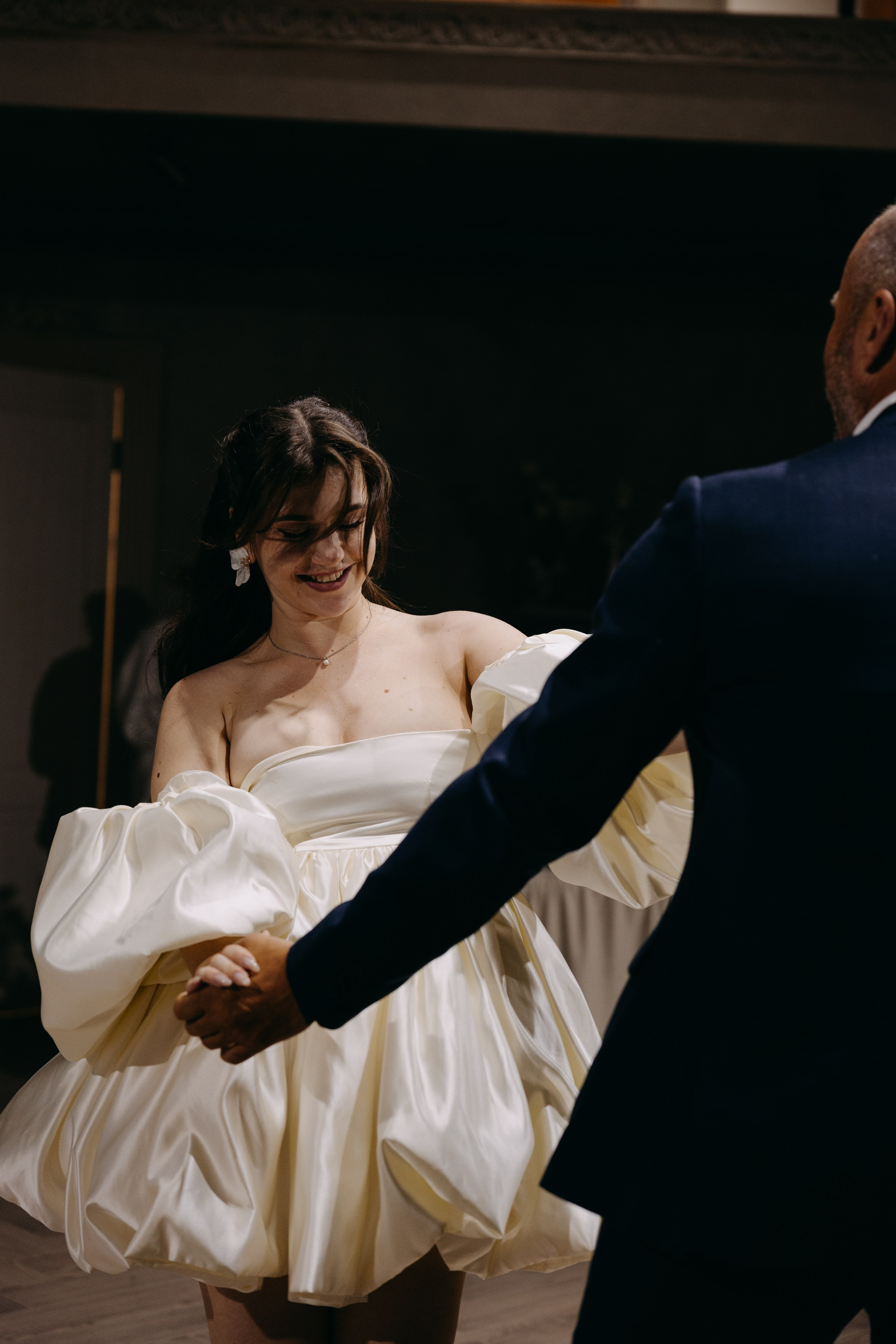 Утро в отеле Twelve Reasons и банкет в усадьбе Шелепаново. Свадебный фотограф Москва Анастасия Храмова