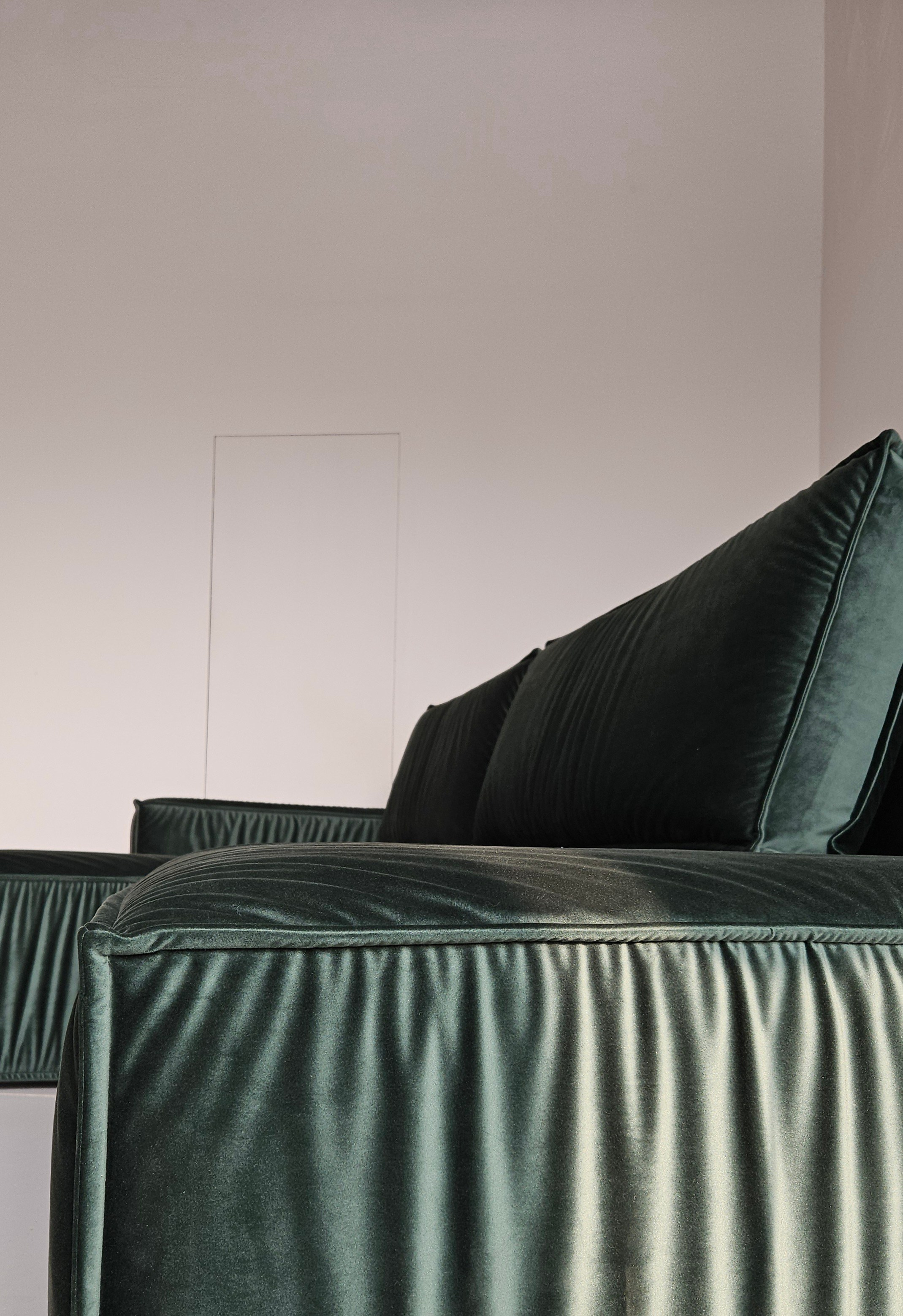 Диван на заказ Изготовление мягкой мебели. Студия интерьерных решений SUNHOUSE. Натяжные потолки, шторы, текстиль