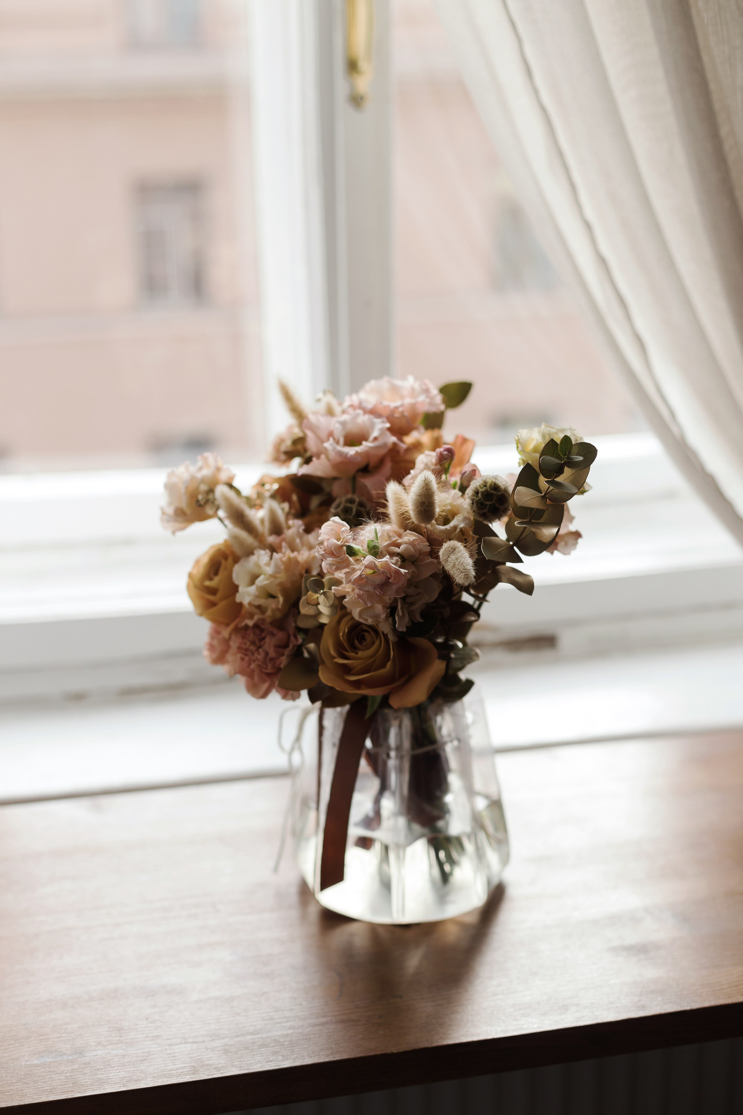 VK: Md: @lady_bulgakova Mua: @trofilyeva Org: @divine_photoproject Decor: @portfoliobrand