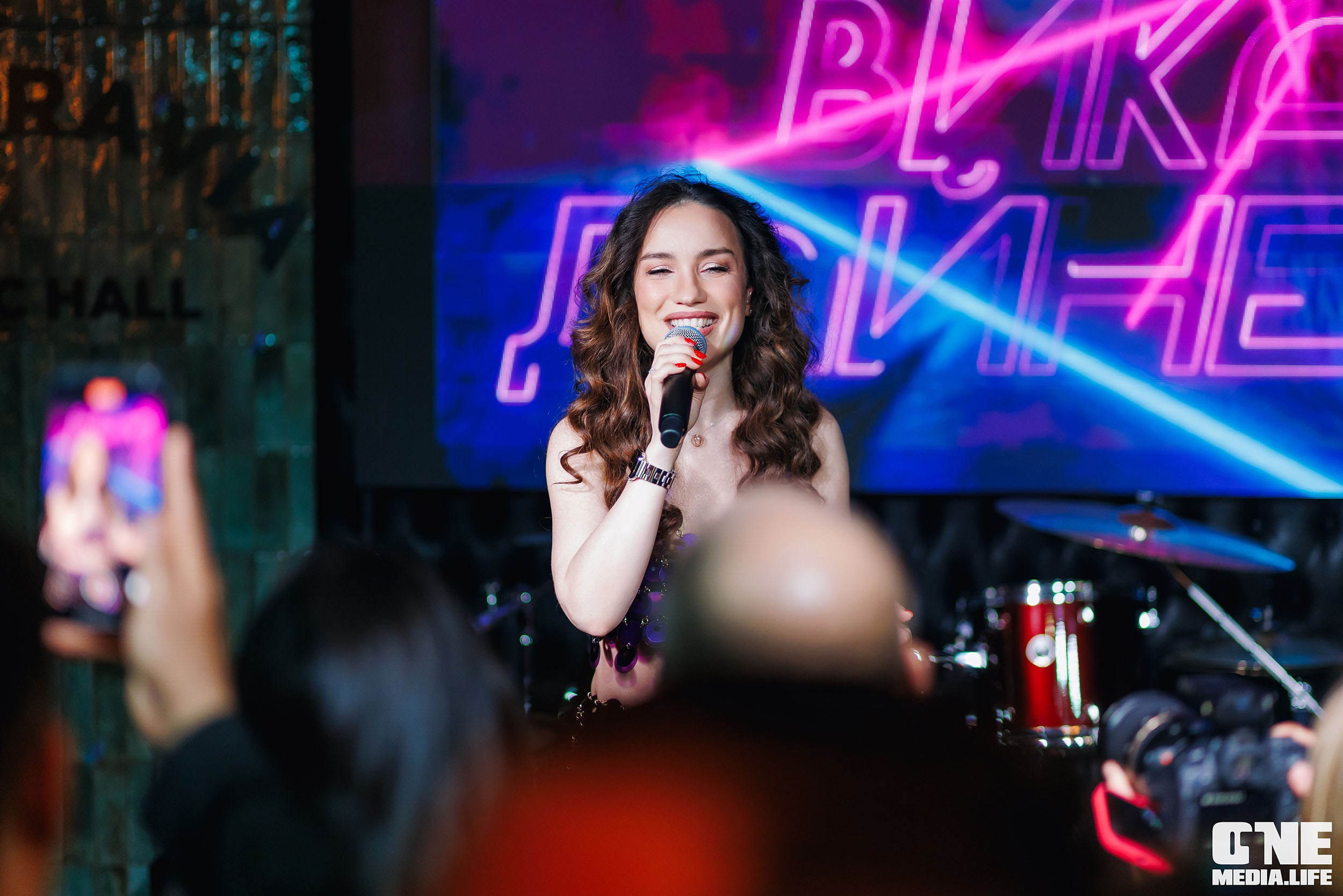 Фоторепортаж из караоке-клуба Белгравия. One Media Life: фоторепортажи, фотоотчеты с мероприятий и заведений