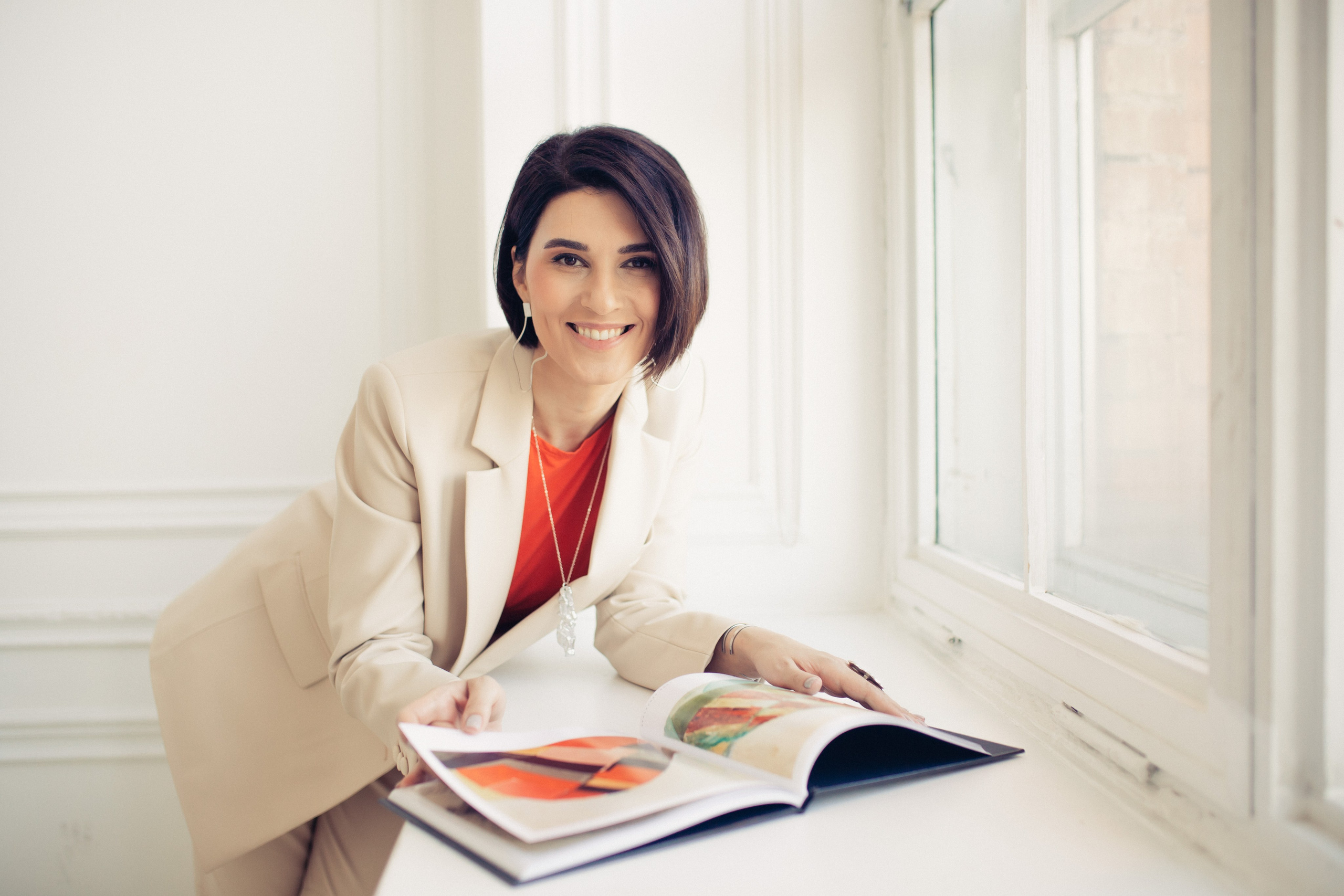 Яркий контент для хозяйки клуба Wise Art Ольги Полуэктовой. Фотограф в Москве Наталья Спиридонова