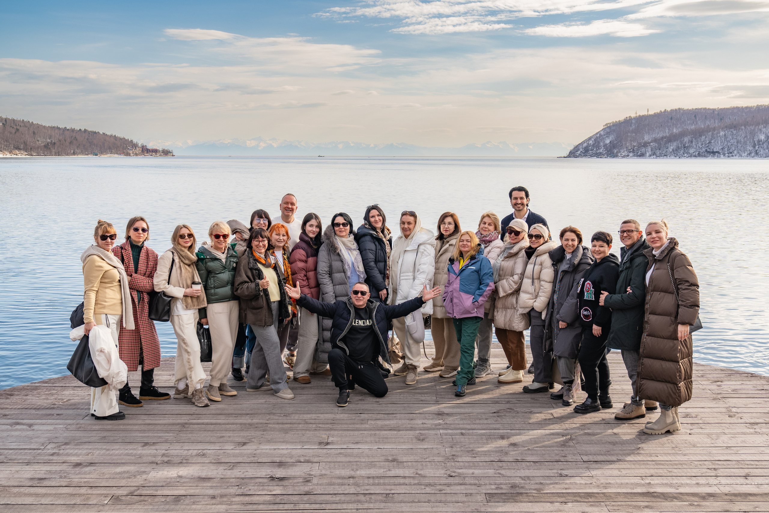 Байкал. Листвянка. Прогулка на Хивусах. Занимаюсь профессиональной фотографией и живу рядом с Байкалом. Работаю в разных жанрах