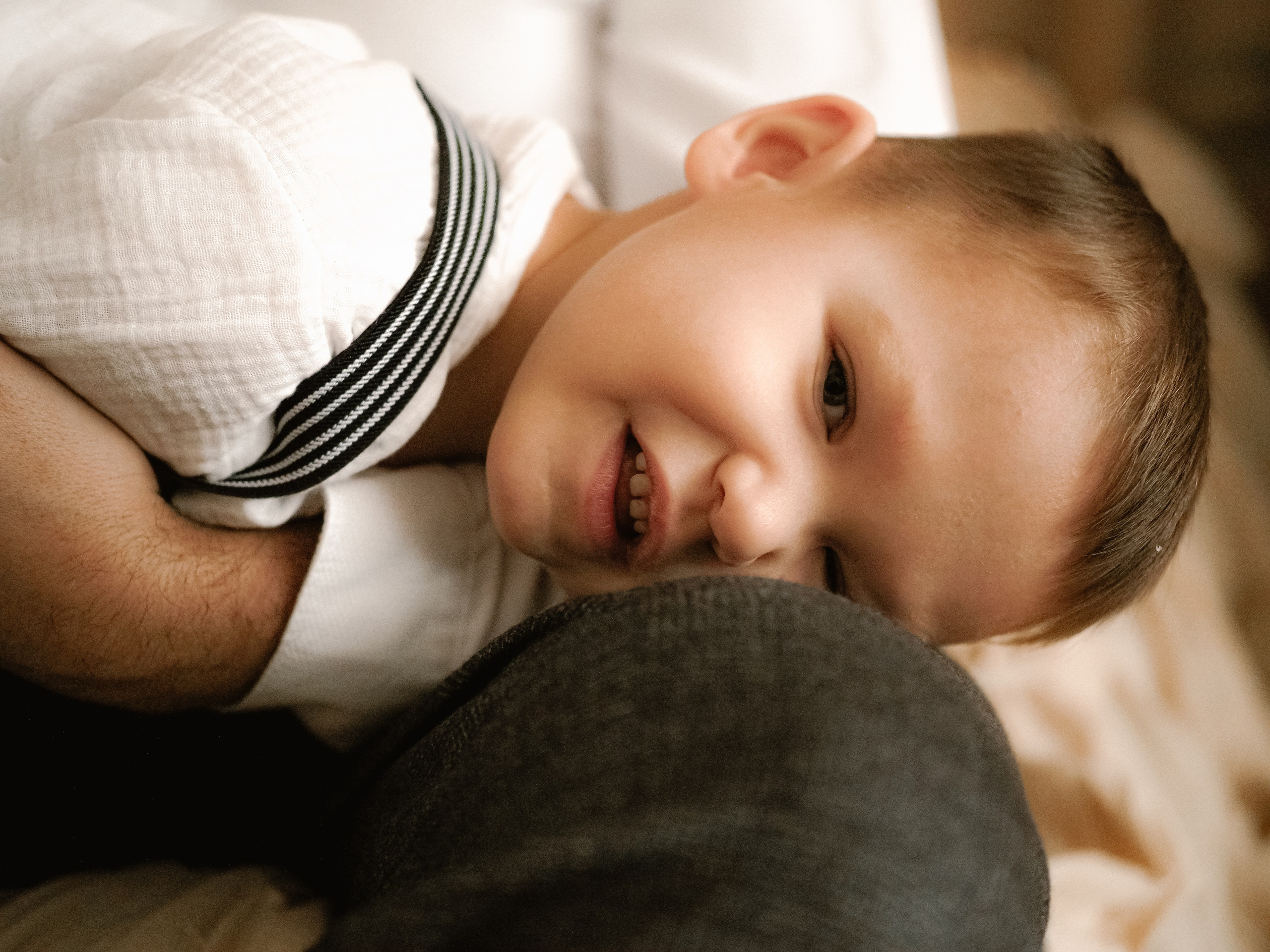 Если фото у елочки, то вот так. Фотограф Рязань. Семейный Свадебный фотограф