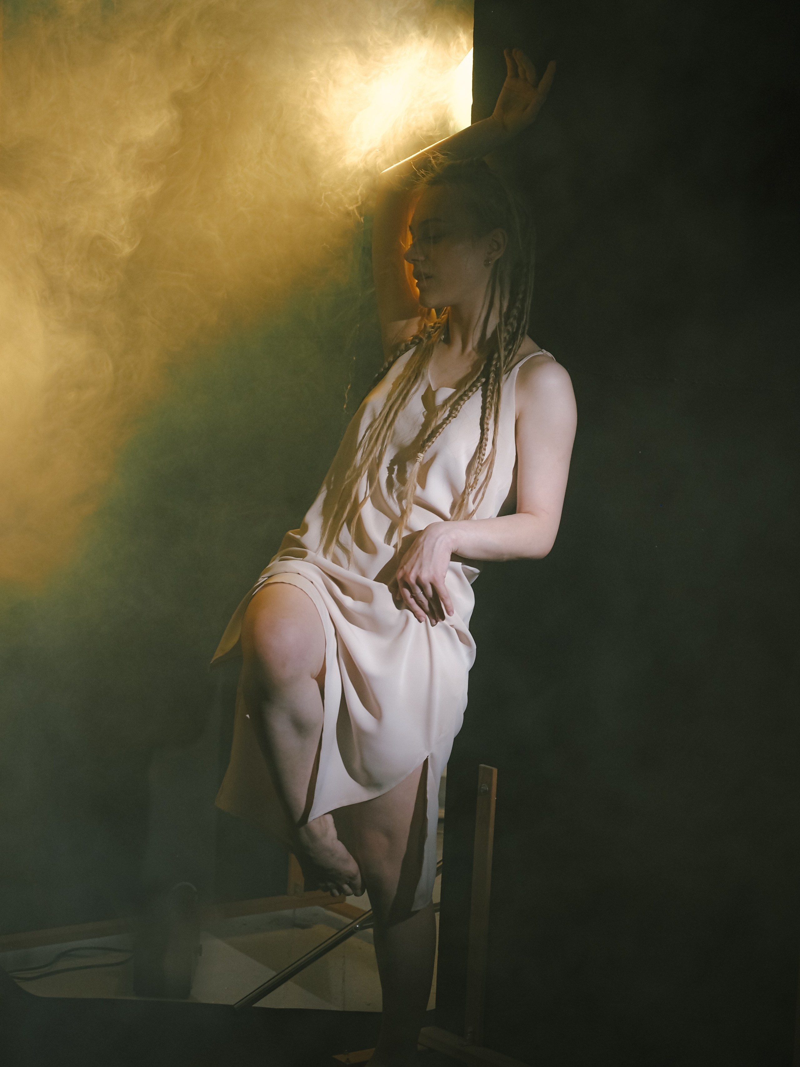 Студийный свет — дым. Фотограф Рязань. Семейный Свадебный фотограф