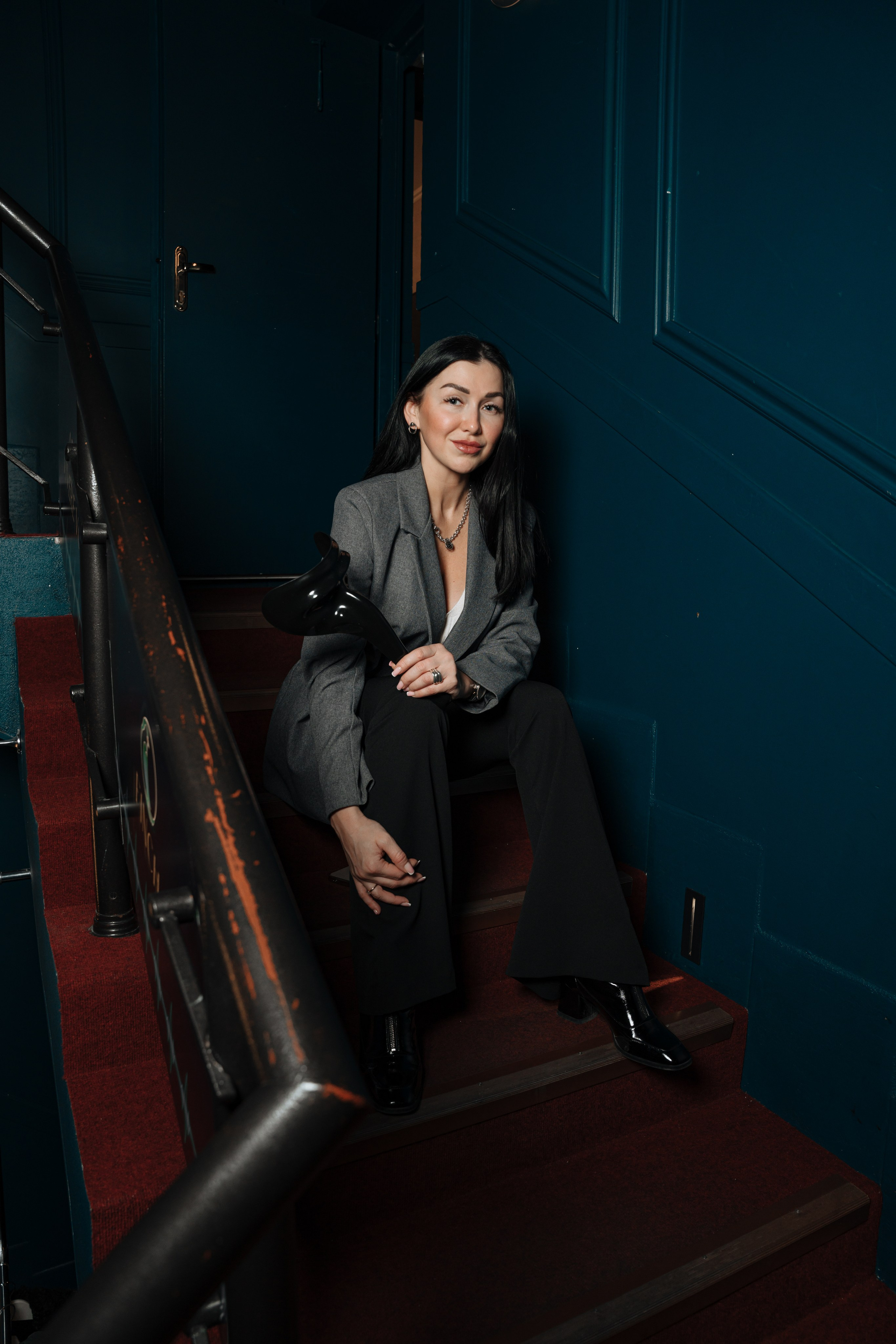 Мафия. Бар FINCH. ЖЕНСКИЙ КЛУБ LAXMI. Портретный фотограф в Санкт-Петербурге Дмитриева Наталия