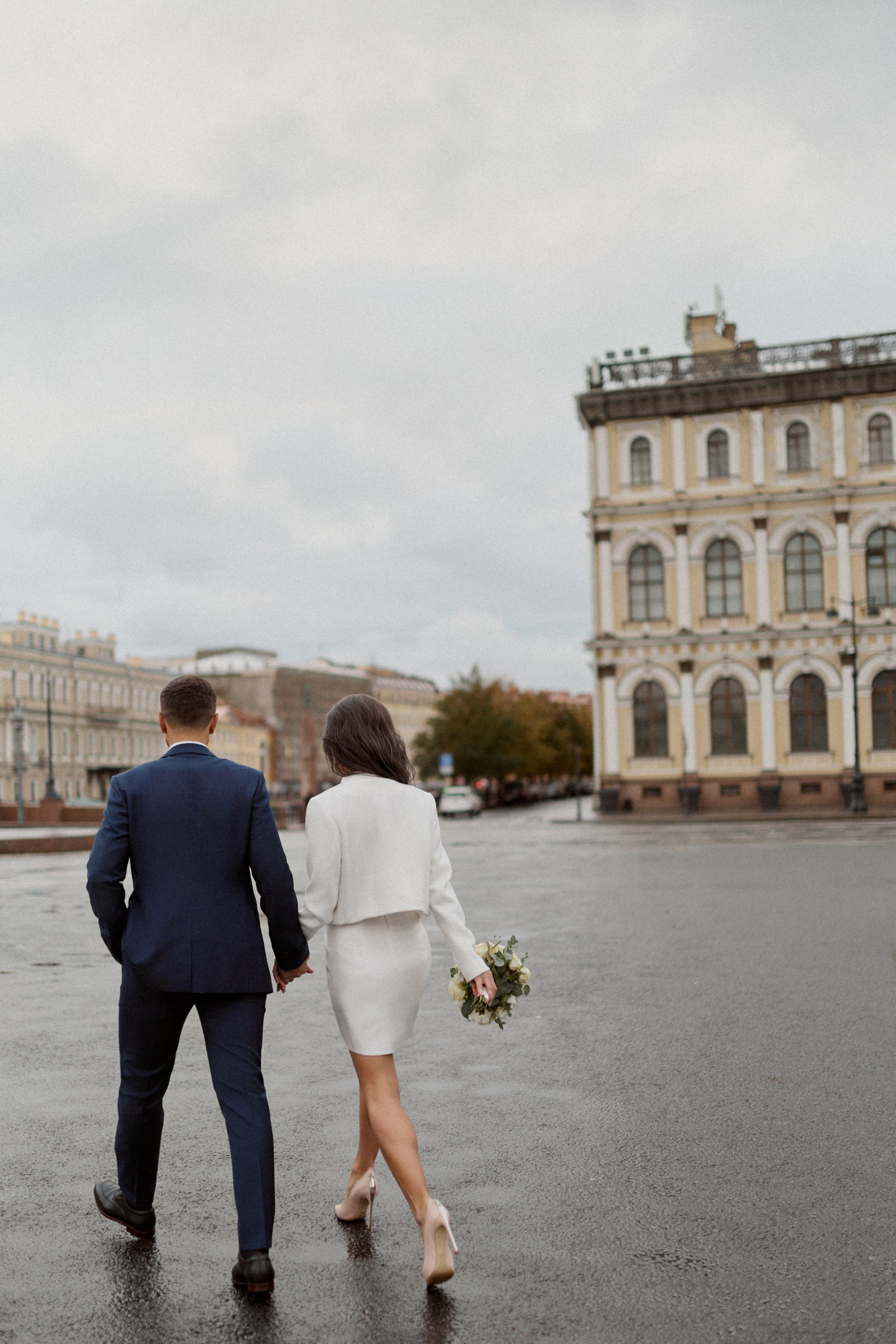 Свадебная фотосессия в особняке. Сестры Карабаза. Фотографы и ретушеры в Москве и Санкт-Петербурге