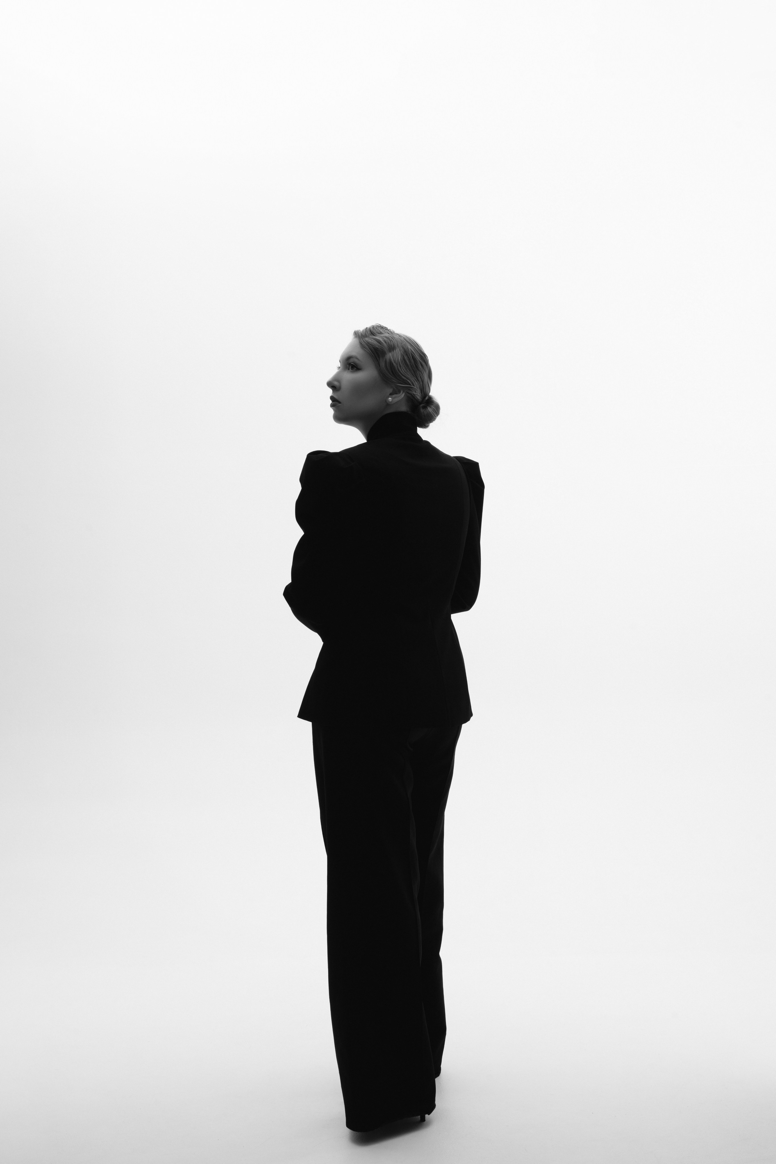 Женский портрет студия. Лиана Аскерова ваш фотограф в Санкт-Петербурге