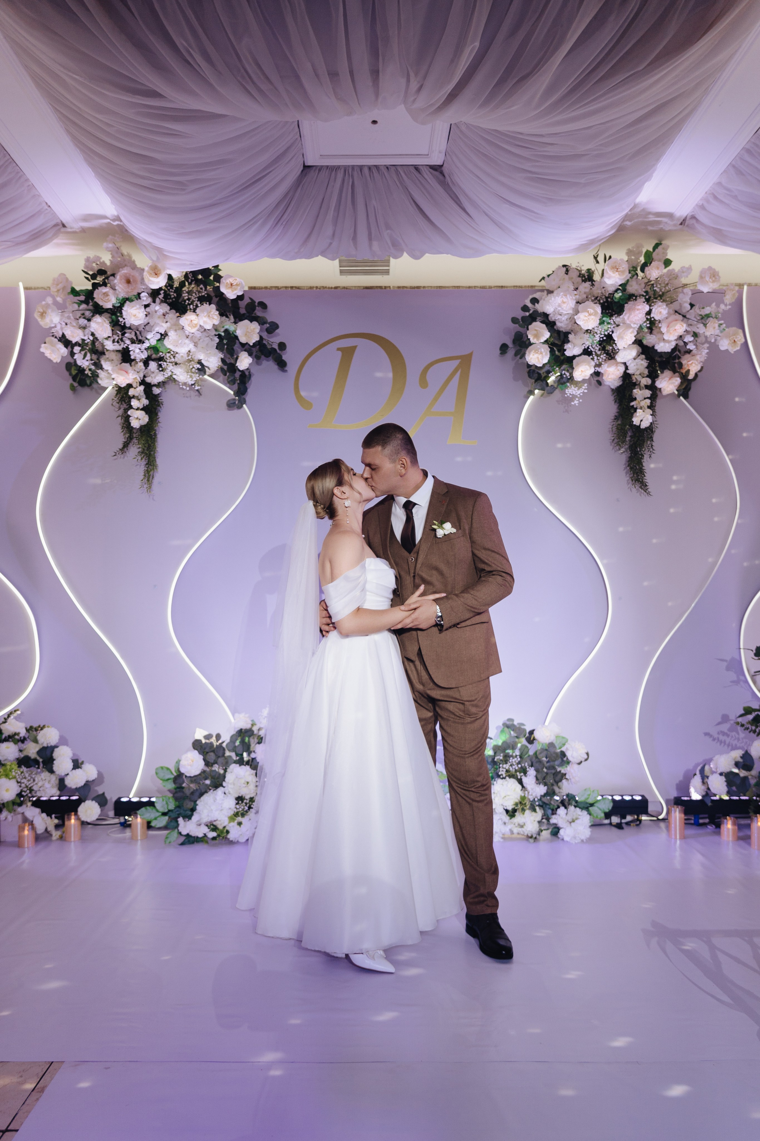 Денис и Анастасия. Семейный и свадебный фотограф в Донецке Елена Гордеева