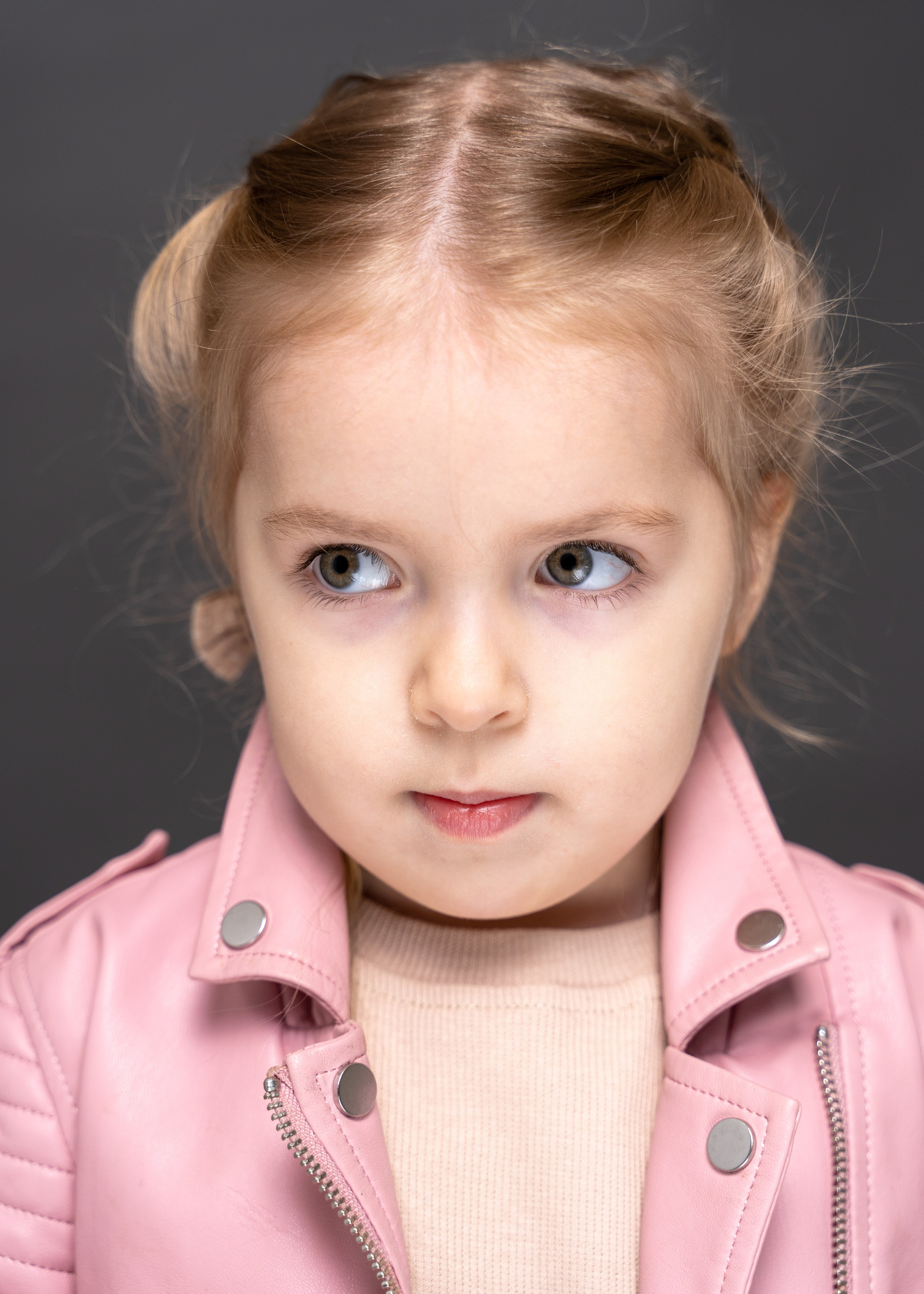 МИЛАНА. Портретный фотограф. Актёрское портфолио