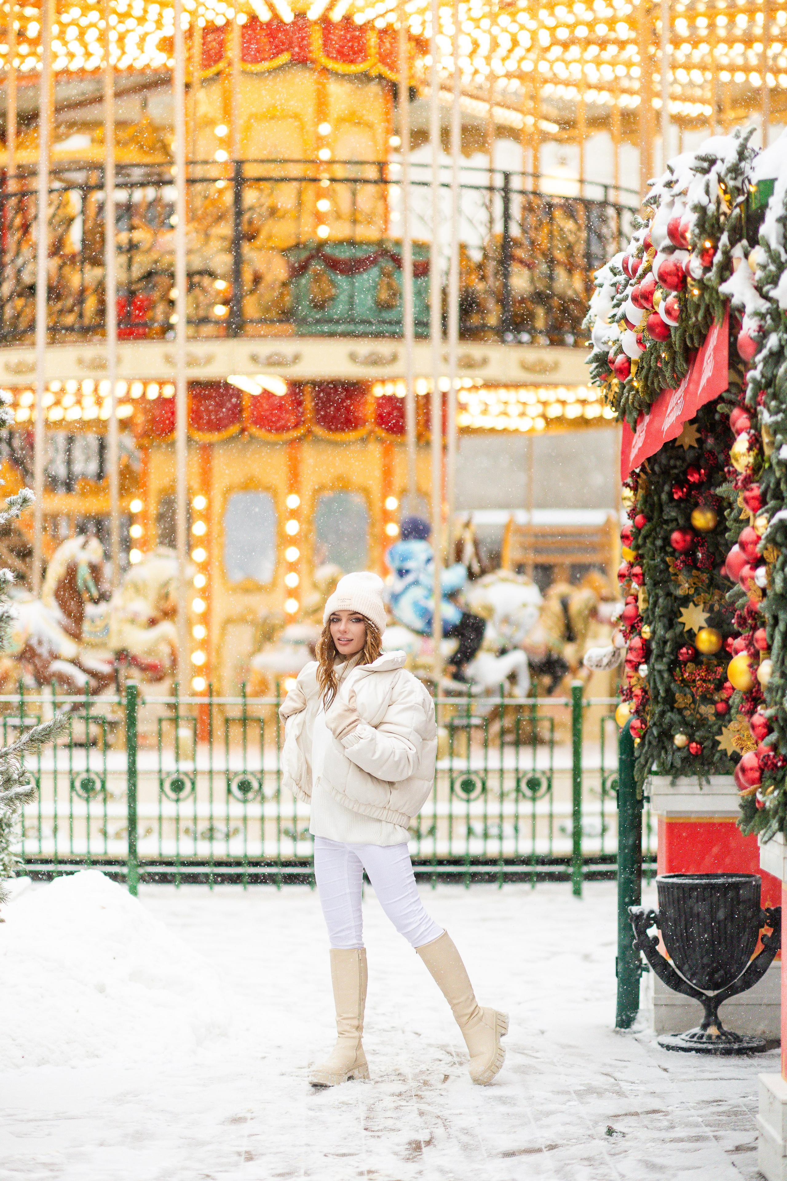 Даша, прогулка по Москве. Фото и видео Москва, Московский. Свадебный фотограф, видеограф, фотосессии, видеосъемка