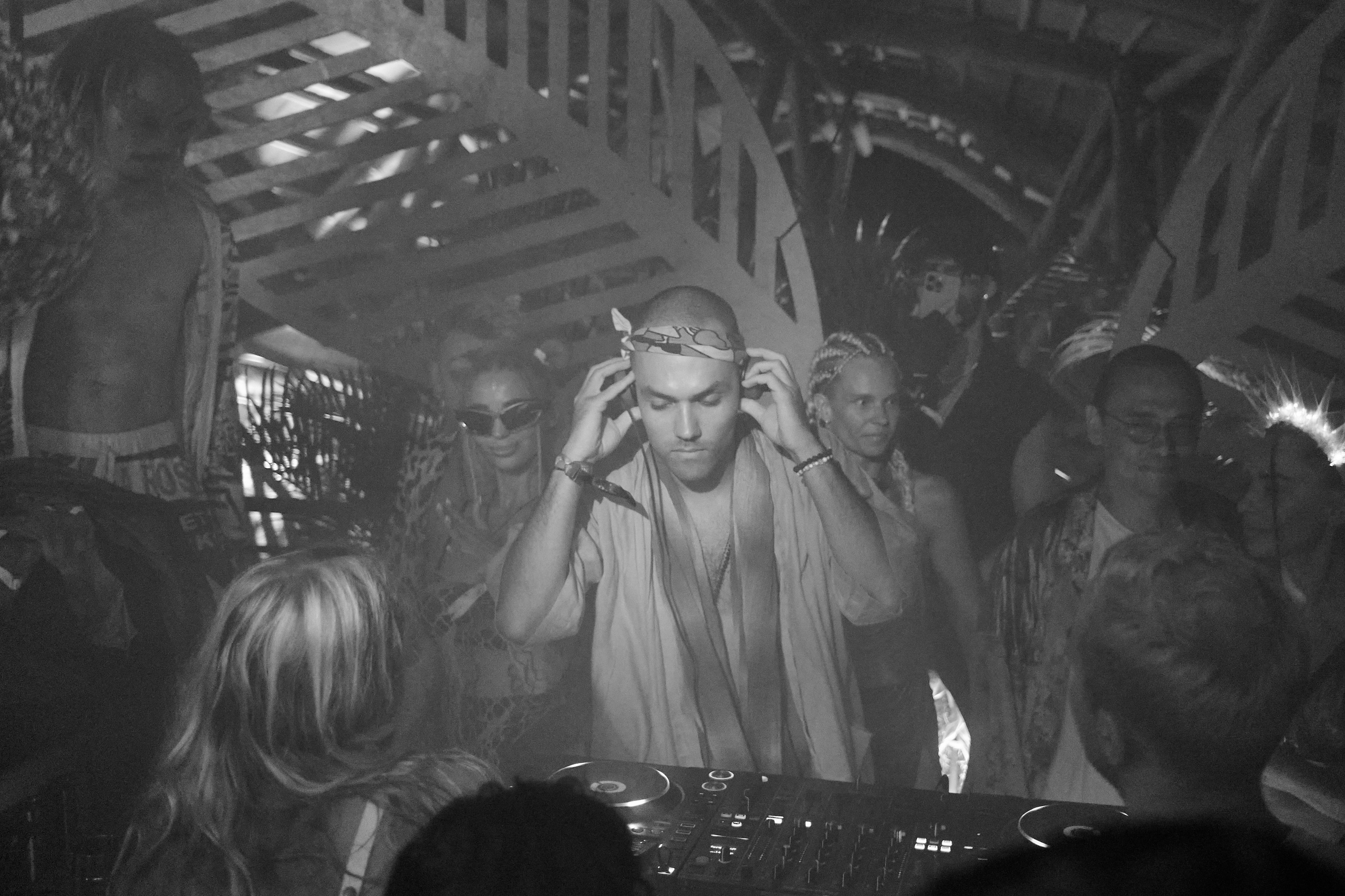 Lampu2024. See the moment and catche. commercial and reportage