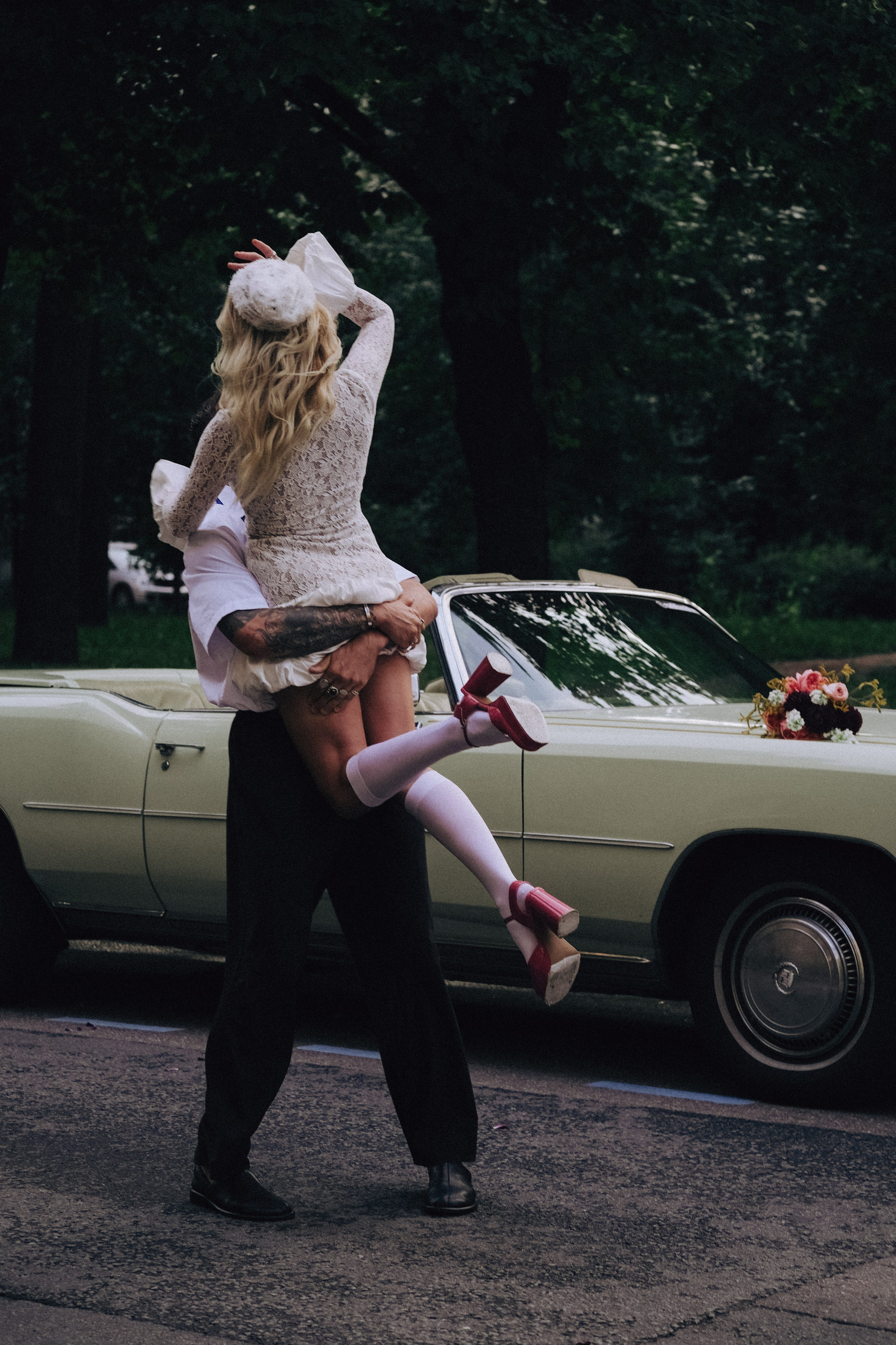 СВАДЕБНАЯ СЬЕМКА С КАБРИОЛЕТОМ В САНТК-ПЕТЕРБУРГЕ НА ПЕТРОГРАДКЕ В ОТЕЛЕ ПАНОРАМИКА. Профессиональный фотограф, Санкт-Петербург — Виктория Богомолова