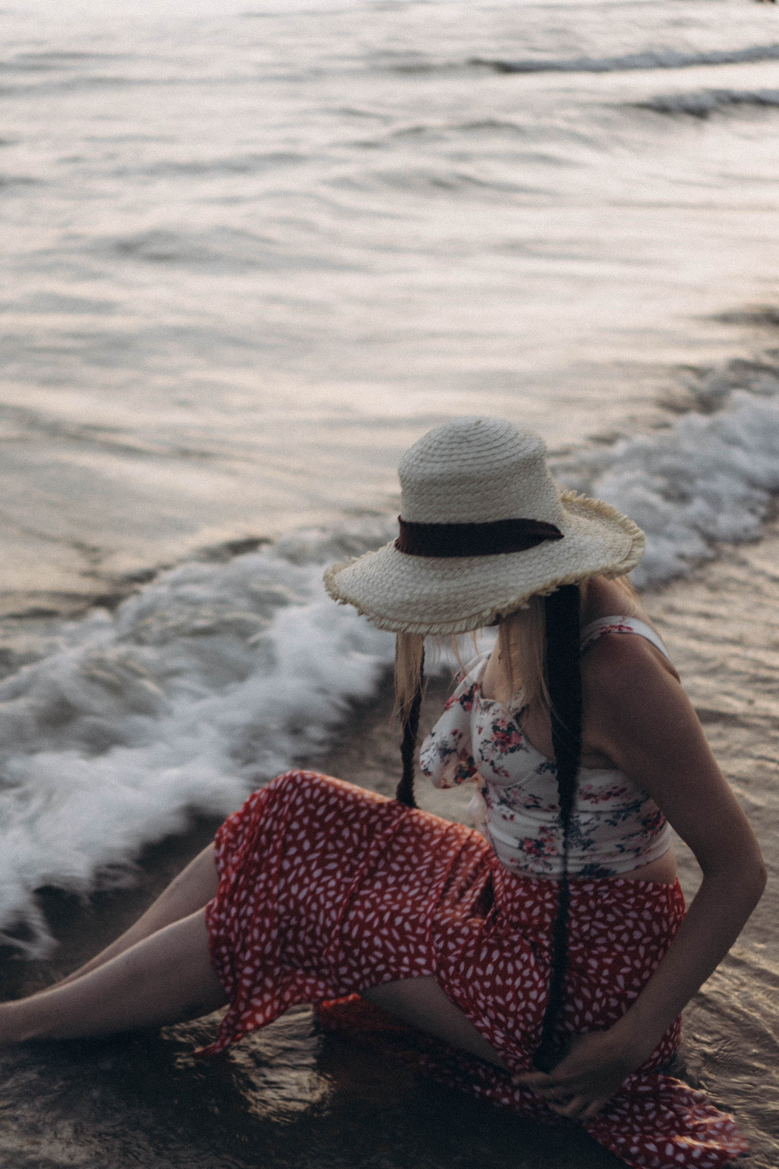 Июльский вечер на берегу черного моря. Профессиональный фотограф, Санкт-Петербург — Виктория Богомолова